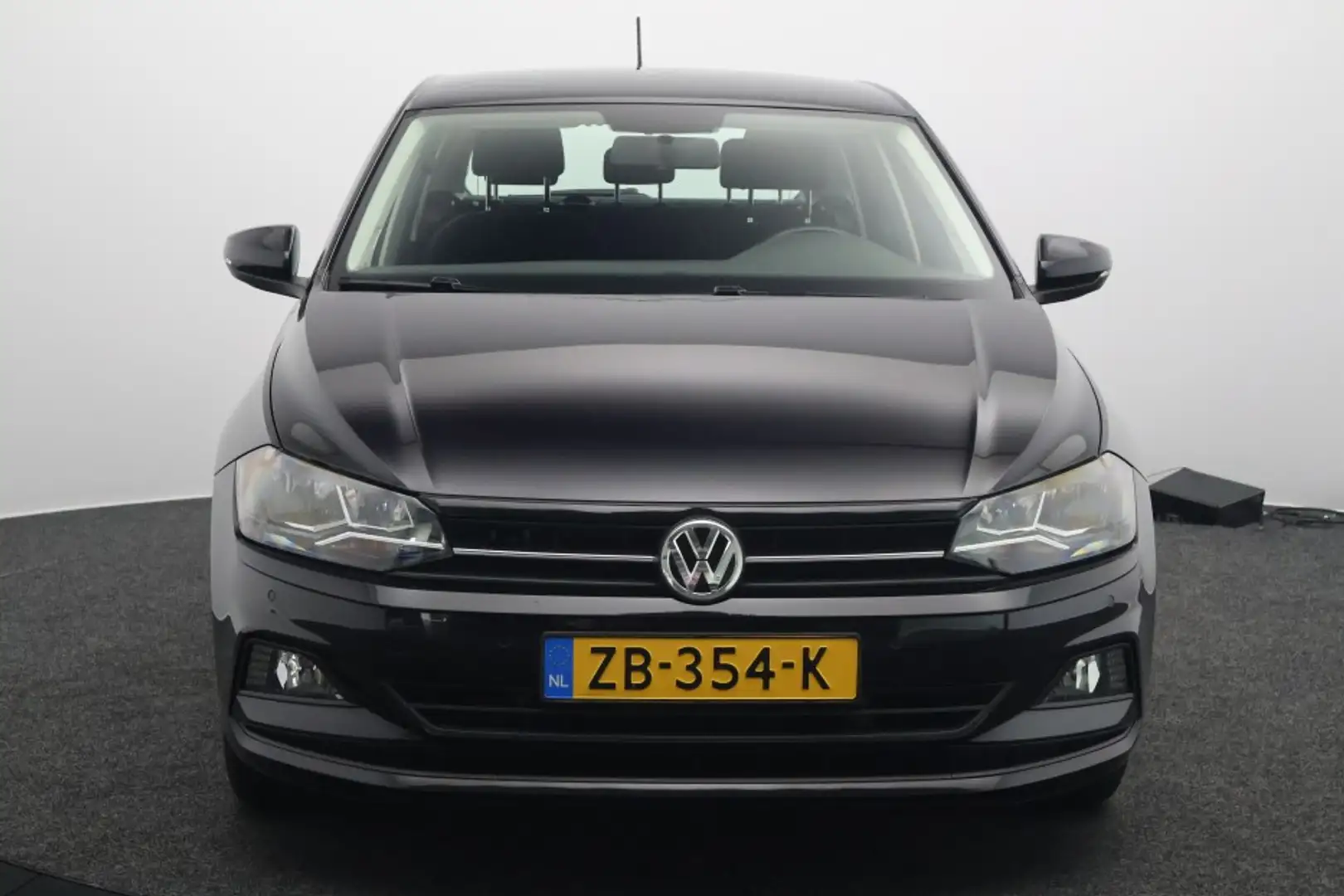 Volkswagen Polo 1.0 TSI Comfortline | Parkeersensoren | Navigatie Noir - 2