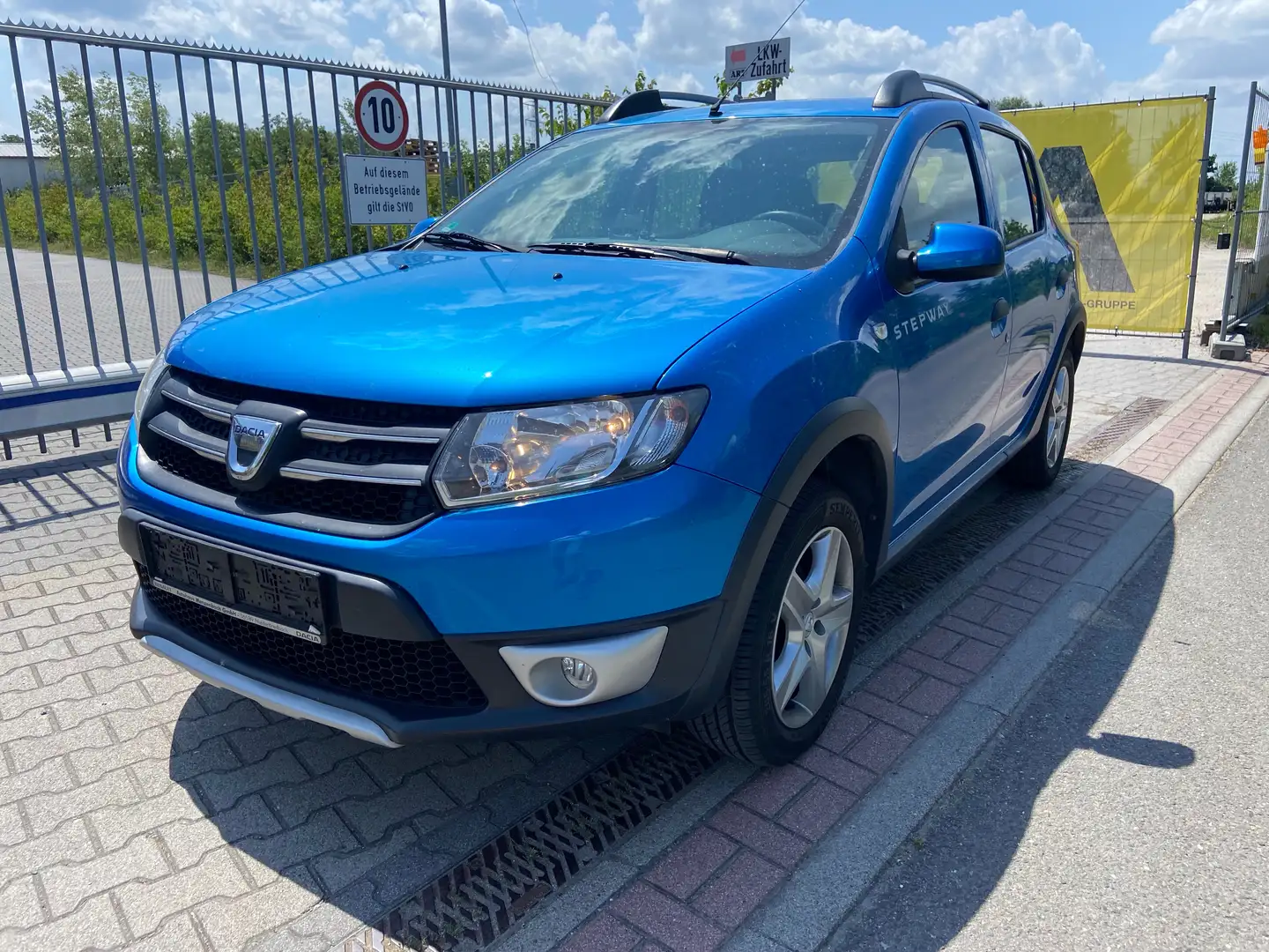 Dacia Sandero Stepway Prestige Blau - 2