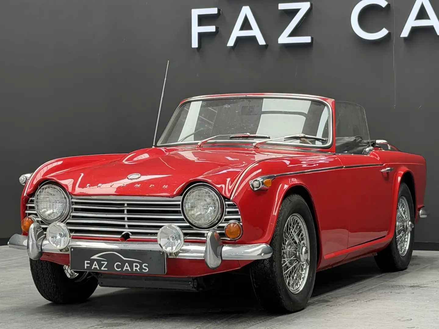 Triumph TR4 * Réservé * Rot - 2