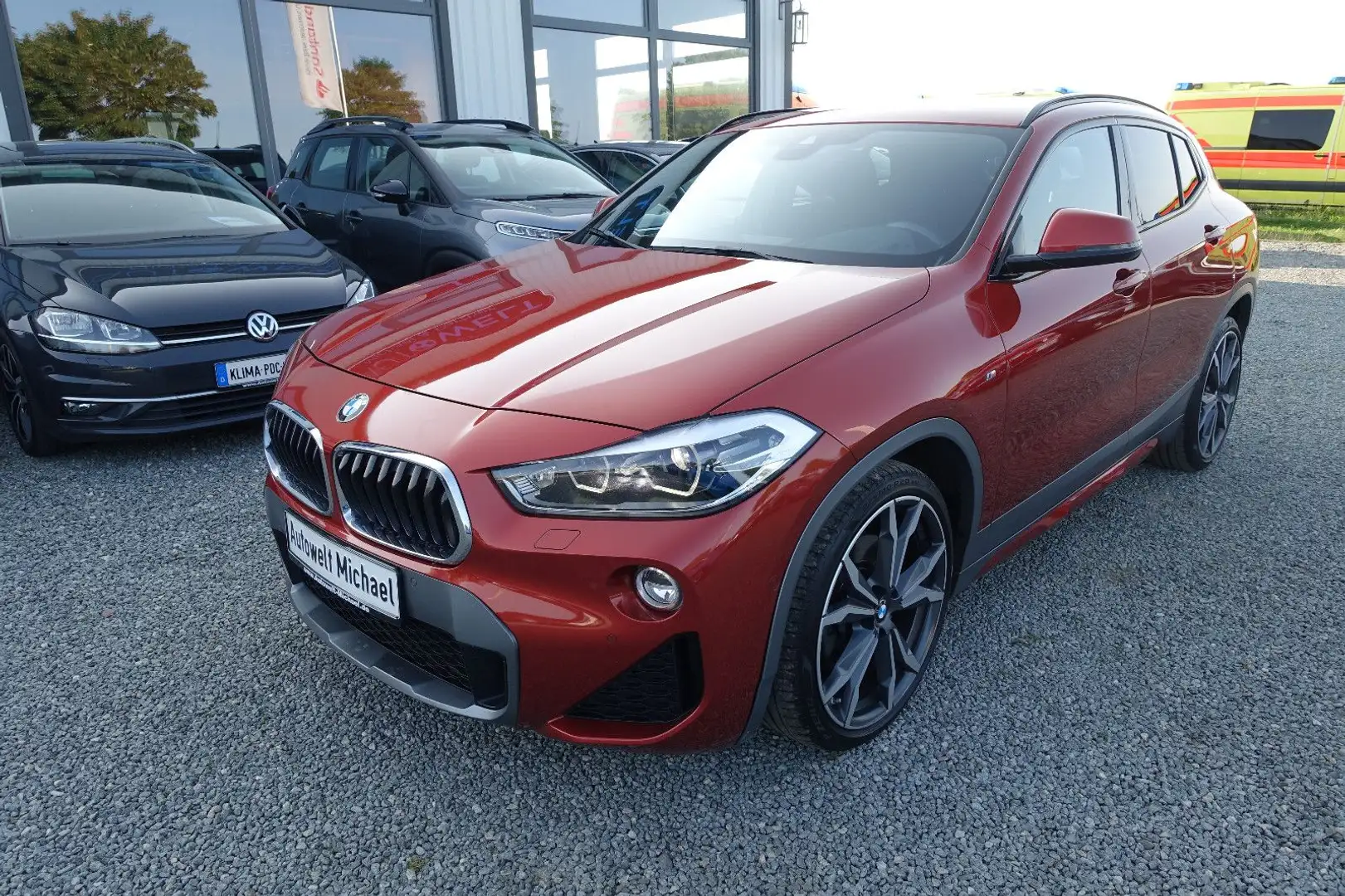 BMW X2 20i M Sport Aut. KAM KLIMAAUT LED DAB NAV 20' Orange - 2