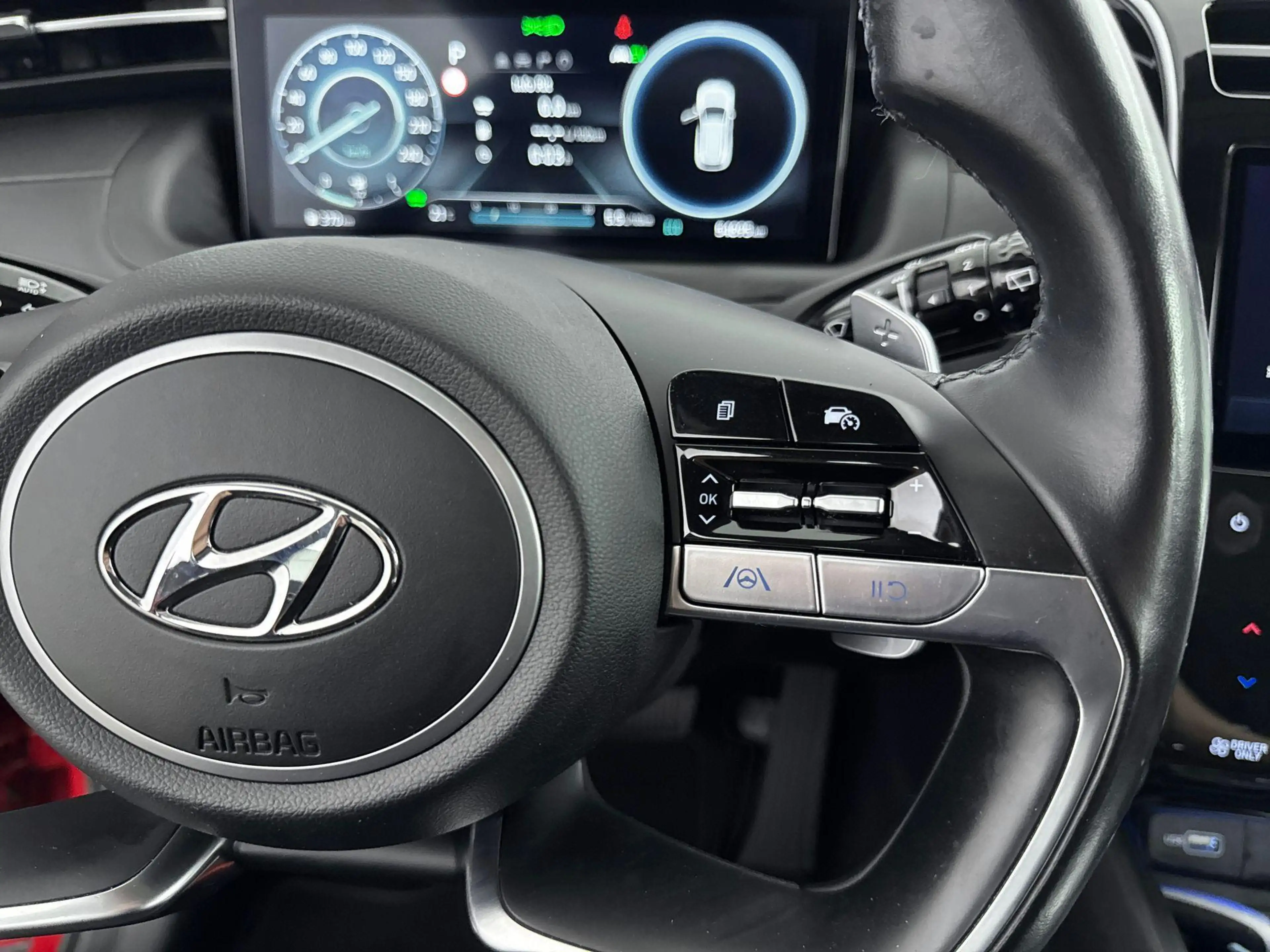 Hyundai TUCSON 1.6 T-GDI HEV COMFORT | TREKGEWICHT 1650 KG | TREK — photo 10