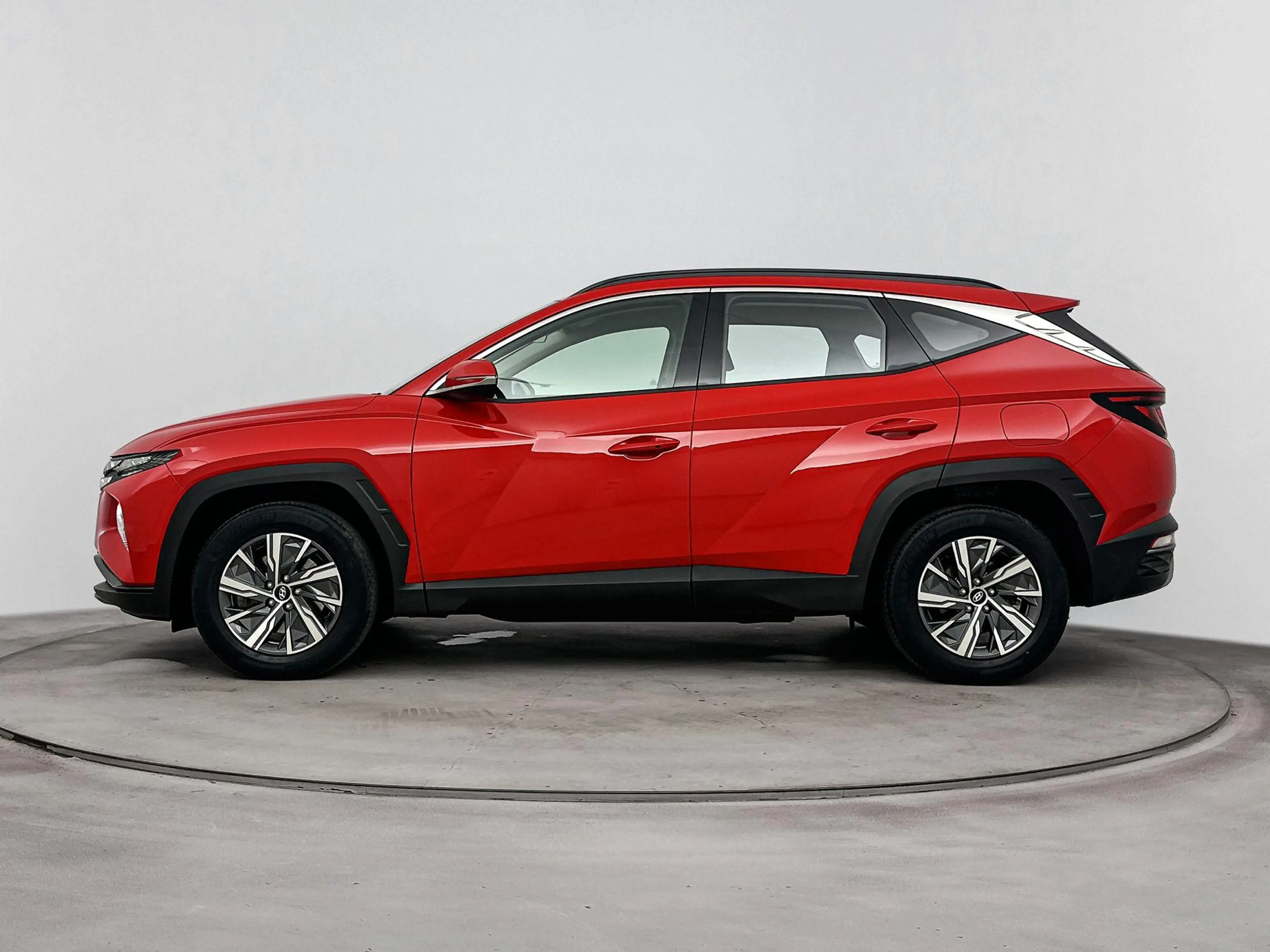 Hyundai TUCSON 1.6 T-GDI HEV COMFORT | TREKGEWICHT 1650 KG | TREK — photo 3