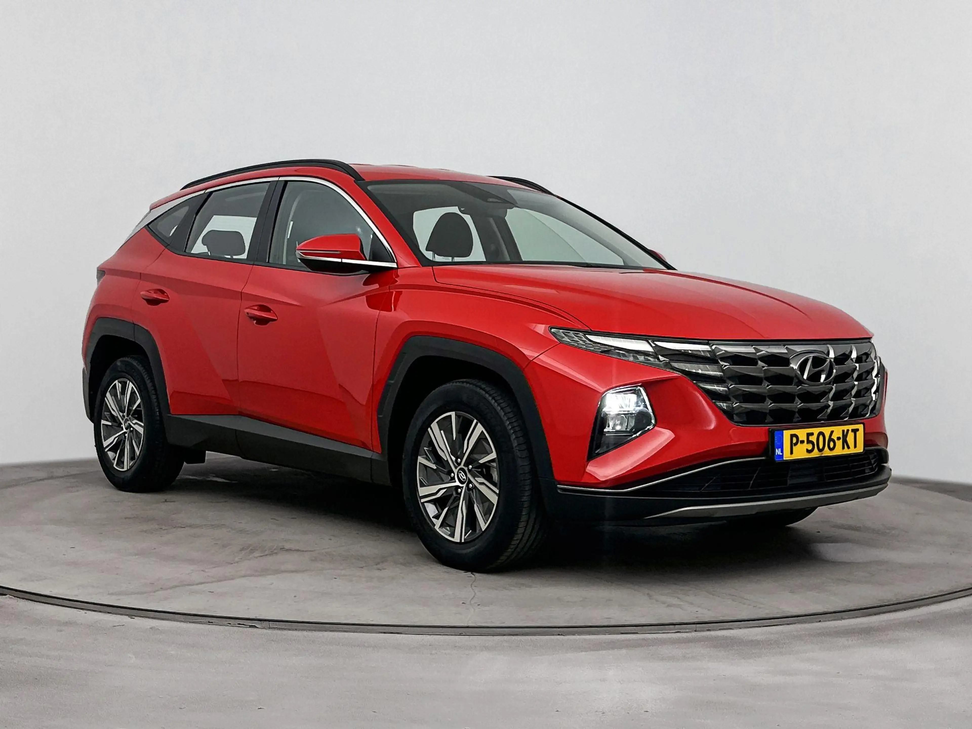 Hyundai TUCSON 1.6 T-GDI HEV COMFORT | TREKGEWICHT 1650 KG | TREK — photo 6