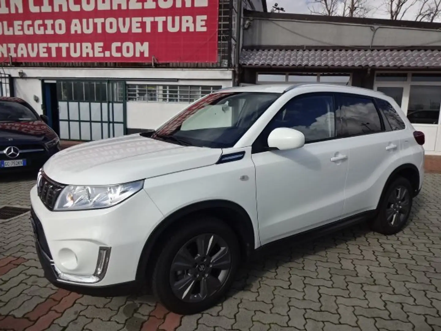 Suzuki Vitara 1.0 boosterjet Starview 4wd allgrip Bianco - 1