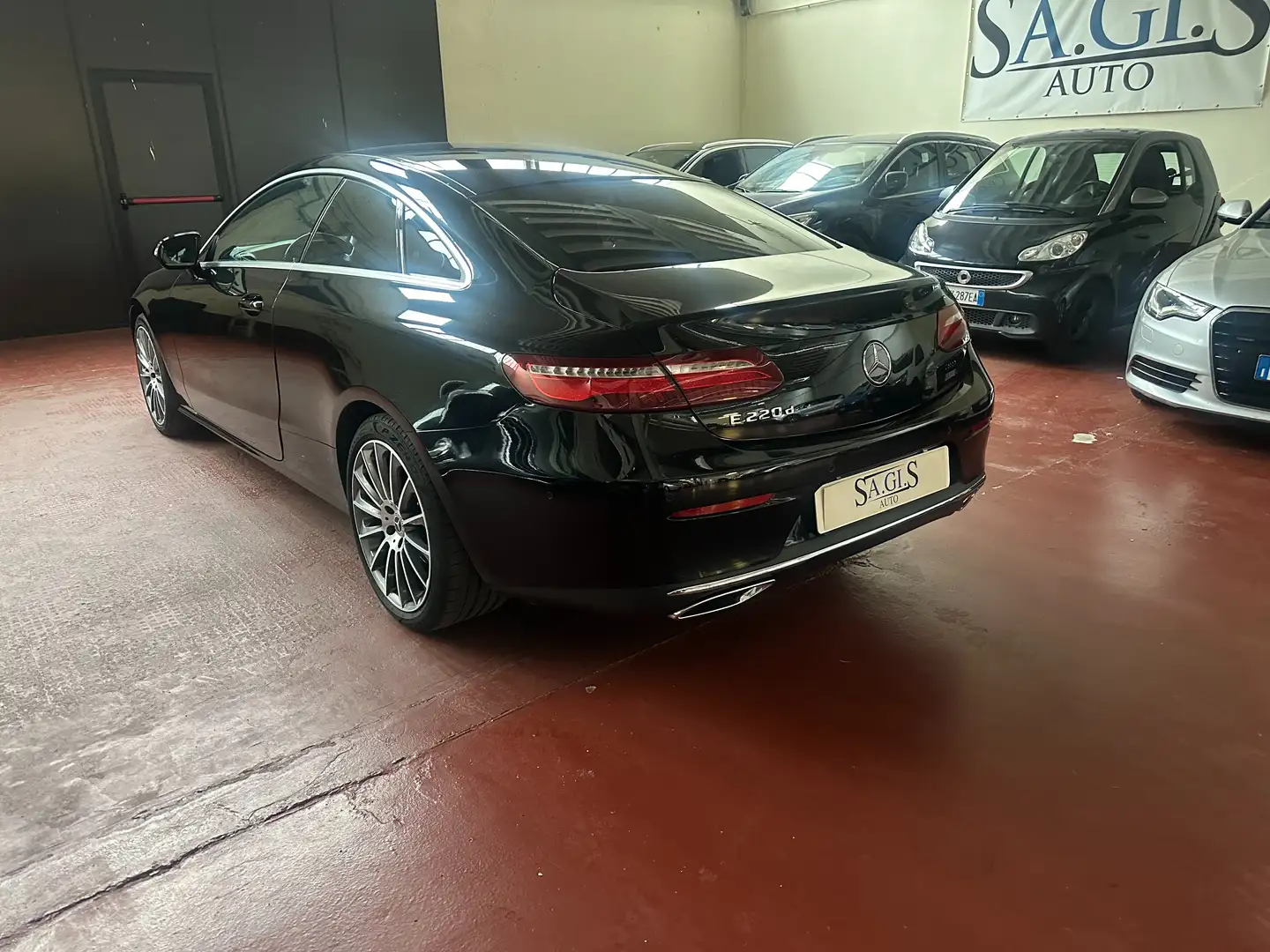 Mercedes-Benz E 220 E Coupe 220 d Premium Plus auto Nero - 2