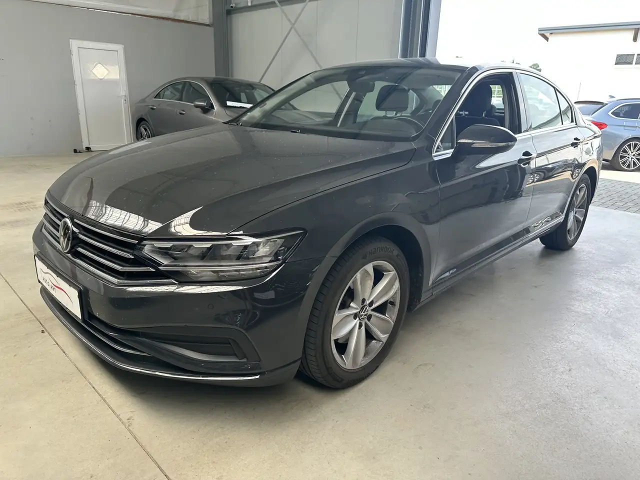Volkswagen Passat Business 4Motion Navi LED Keyless, миниатюра 3