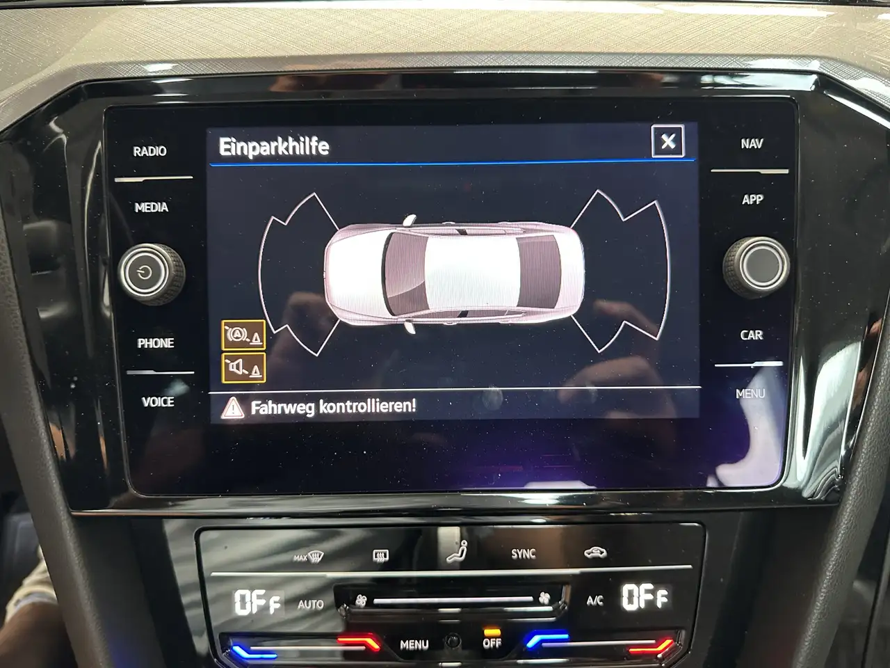 Volkswagen Passat Business 4Motion Navi LED Keyless, миниатюра 12