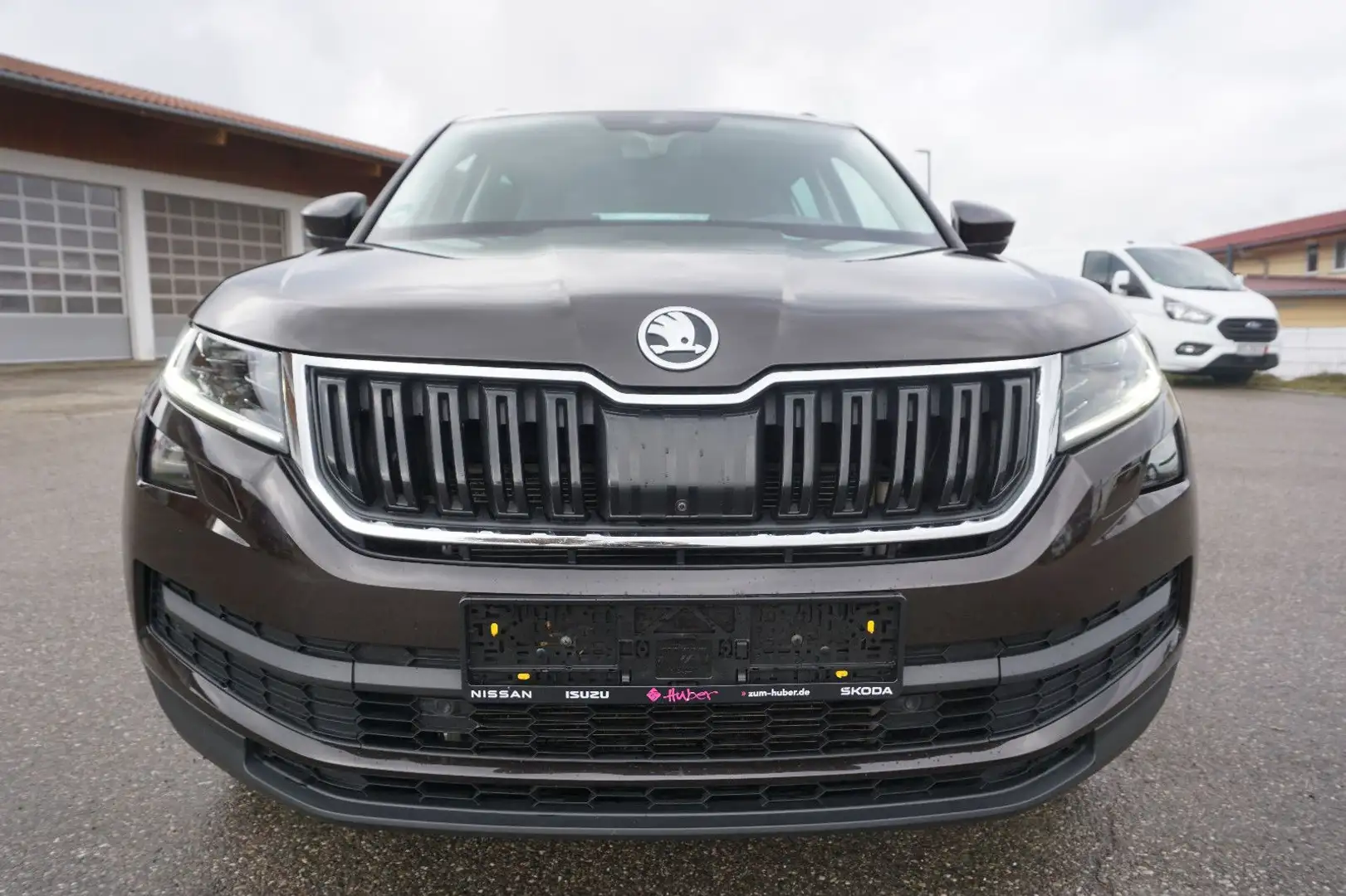 Skoda Kodiaq Style 4x4 DSG 7 Sitzer ACC NAV LED Schwarz - 2