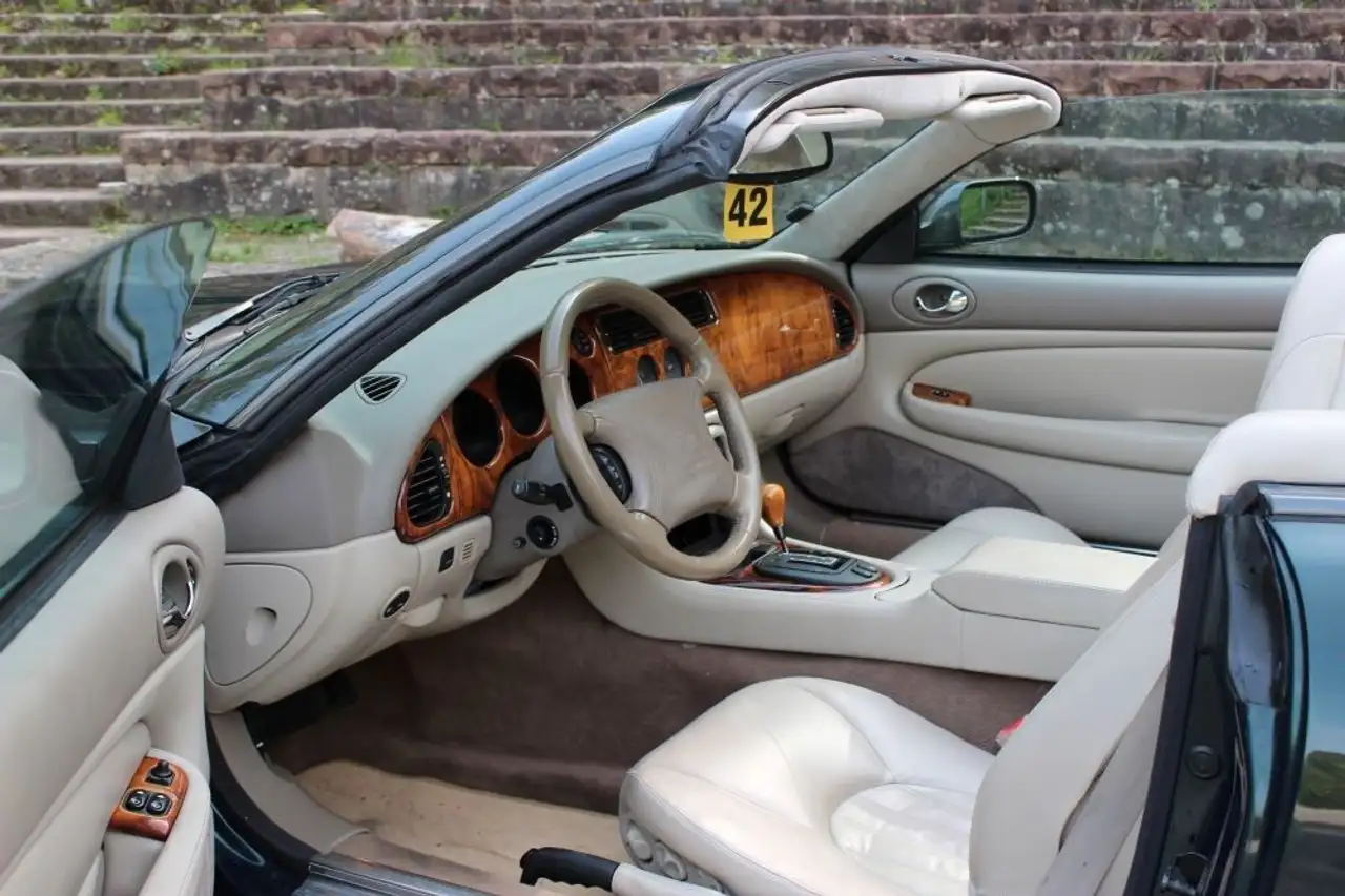 Jaguar XKR Cabriolet 3 Jahre Garantie, foto 7