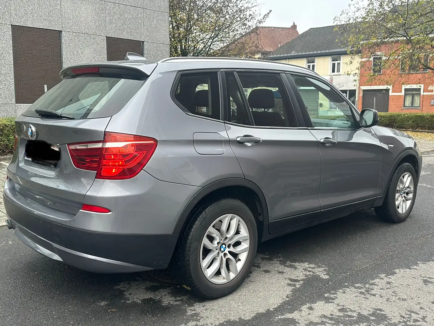 BMW X3 X3 sDrive18d 143ch Business - 2