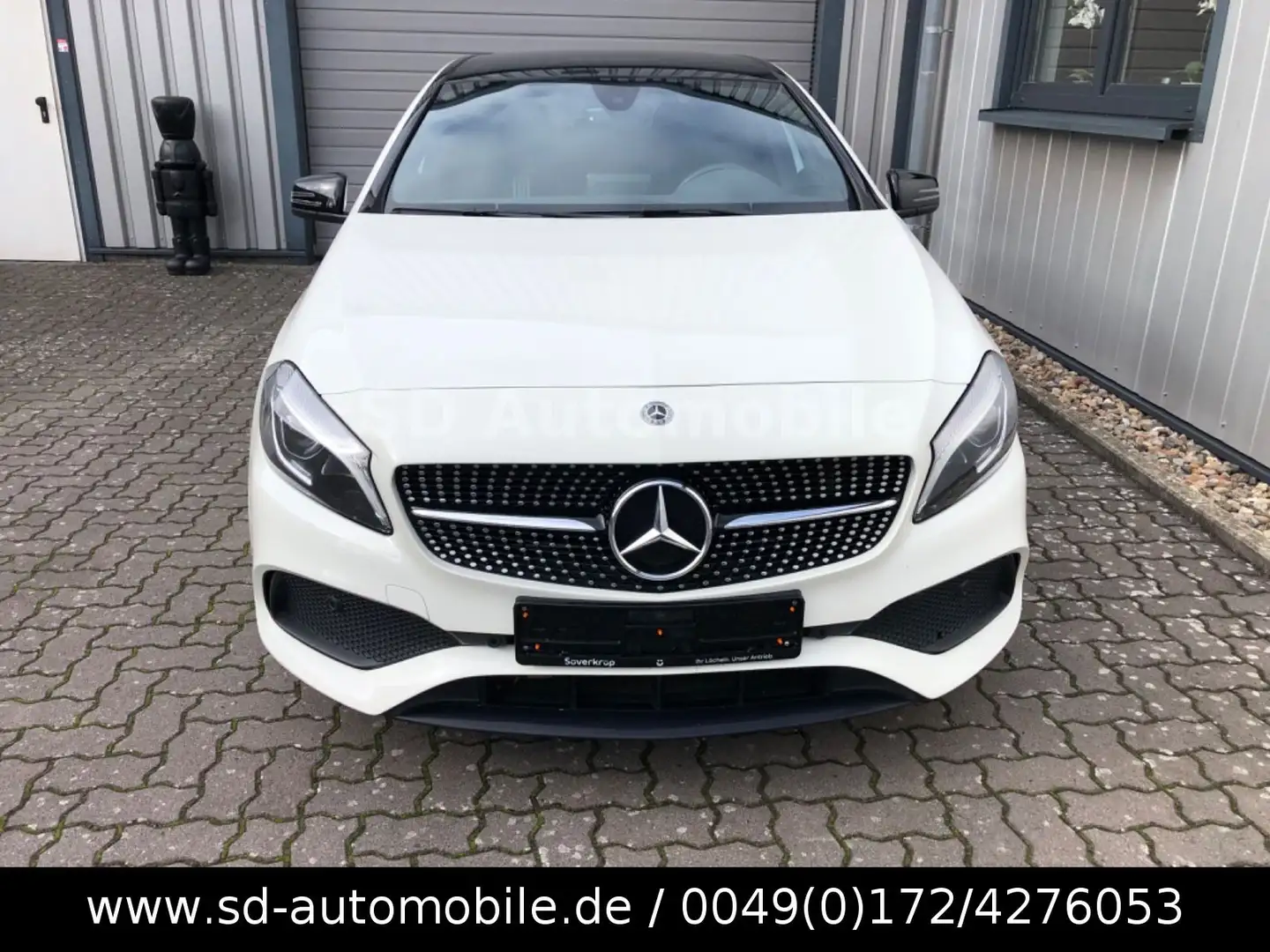 Mercedes-Benz A 250 BlueEfficiency AMG LINE/PANORAMA/NIGHT/KAM Weiß - 2