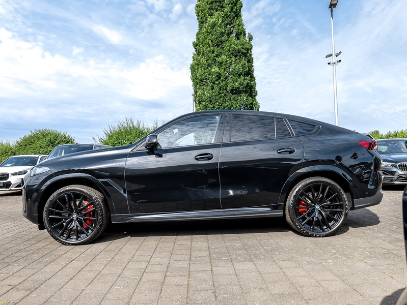 BMW X6 xDrive30d M Sport HUD PANO RFK NAVI LED DAB — photo 9