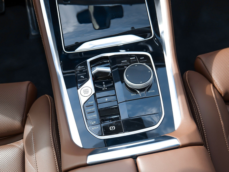 BMW X6 xDrive30d M Sport HUD PANO RFK NAVI LED DAB — photo 21