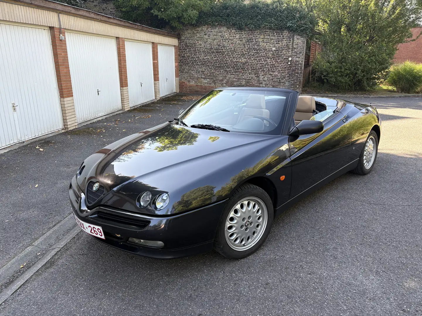 Alfa Romeo Spider 2.0i Lusso - 1