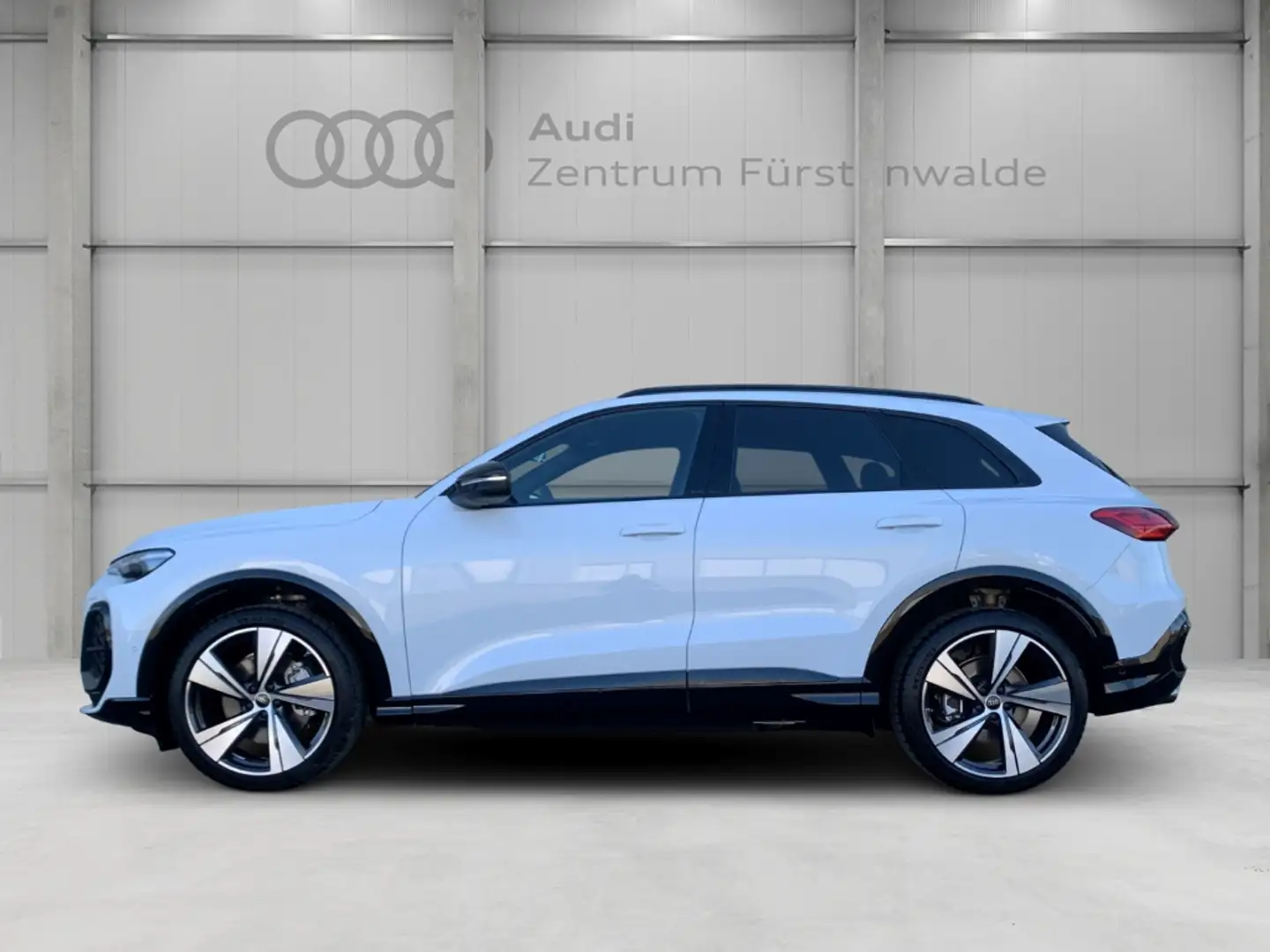 Audi Q5 SUV TDI quat.S tronic+edition one+Luftfederung+MMI Weiß - 2