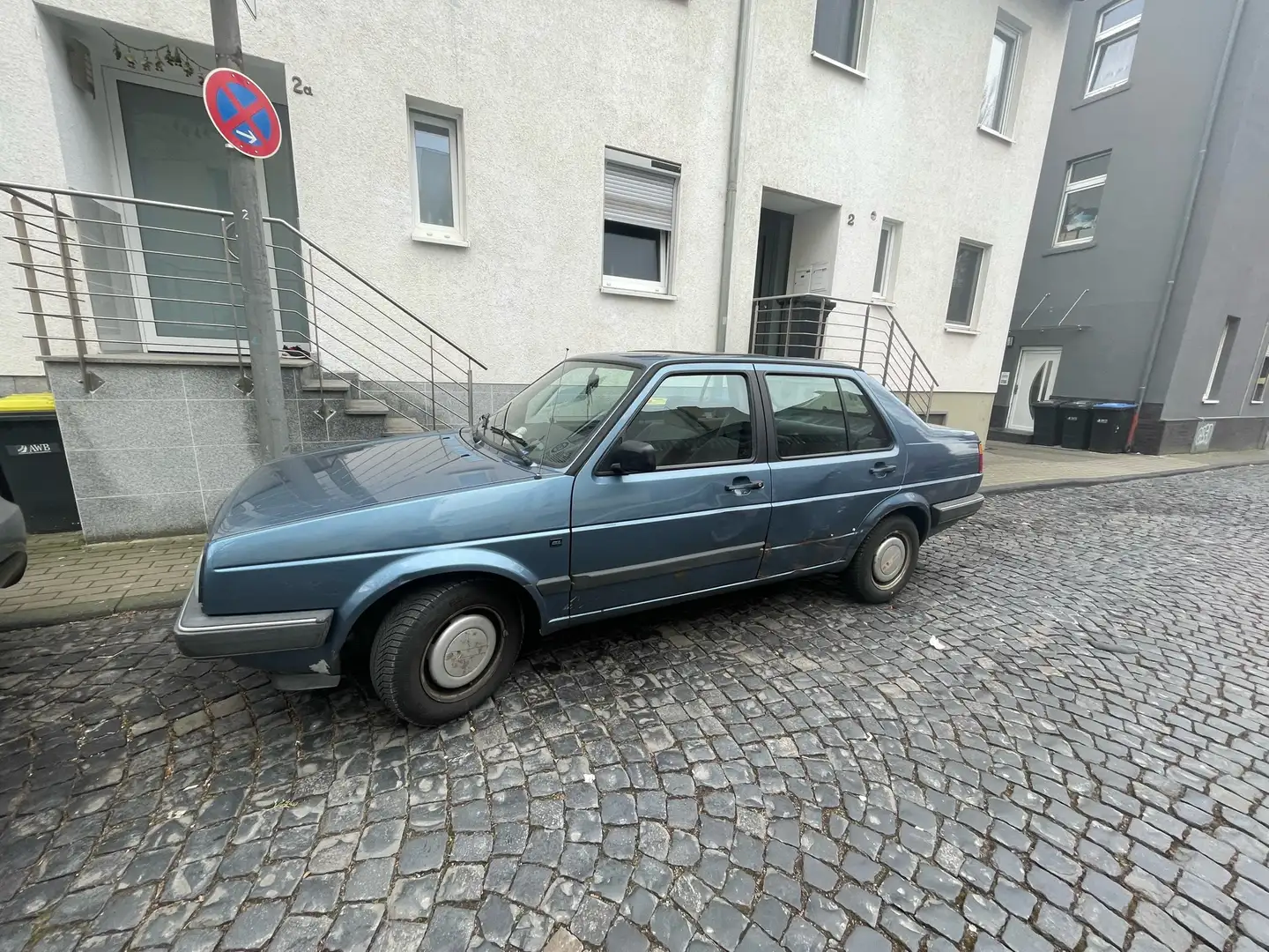 Volkswagen Jetta GL Mavi - 2