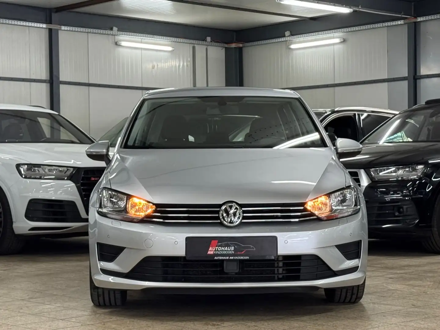 Volkswagen Golf Sportsvan 1.2 TSI  Comfortline NAVI*WINTER Argent - 2