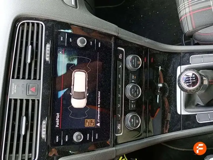 Volkswagen Golf 2019, foto 11