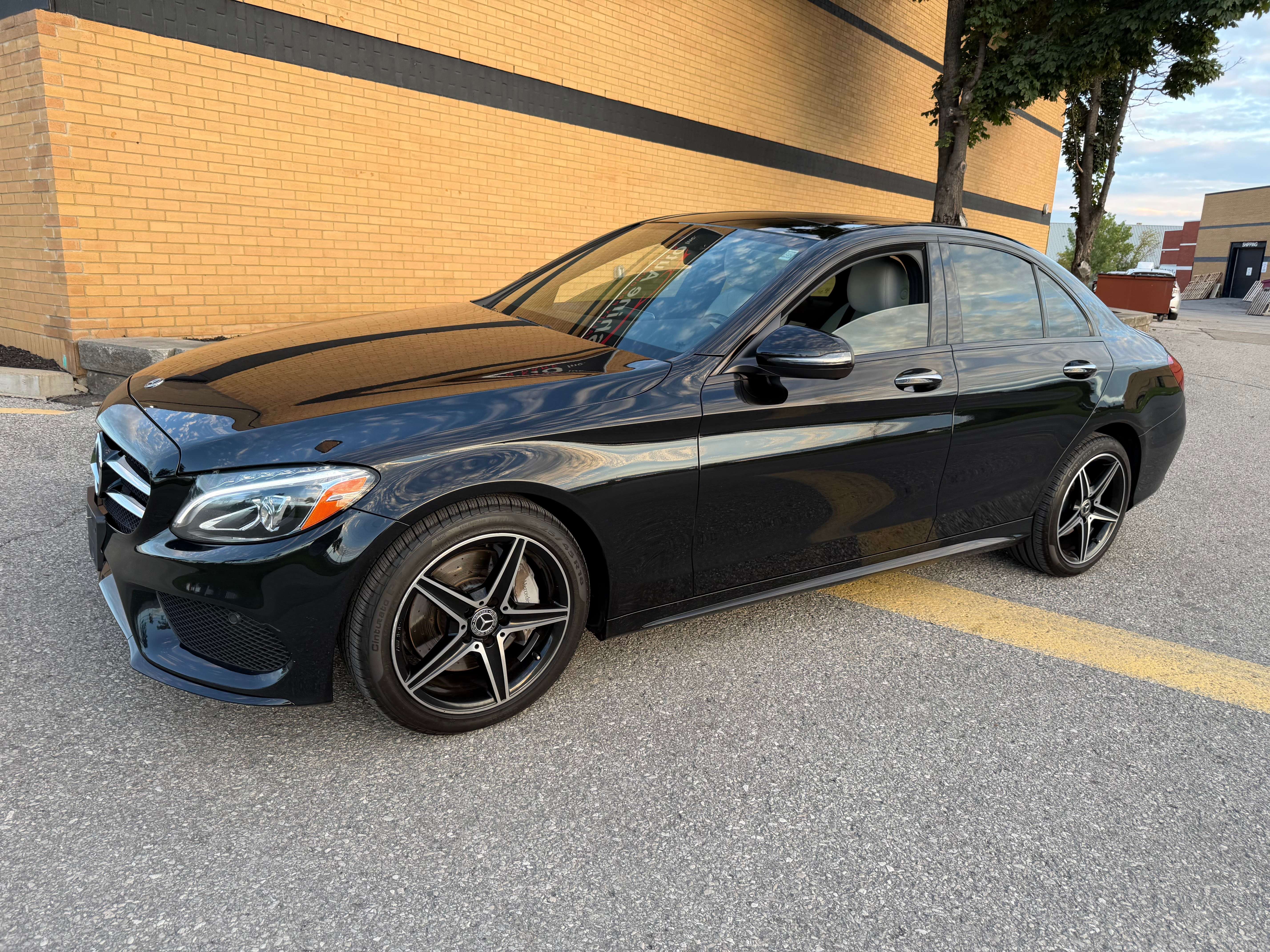 2018 Mercedes-Benz C-Class AMG NIGHT PKG, PANO ROOF, AWD, CERTIFIED, 68,000 K — снимка 1
