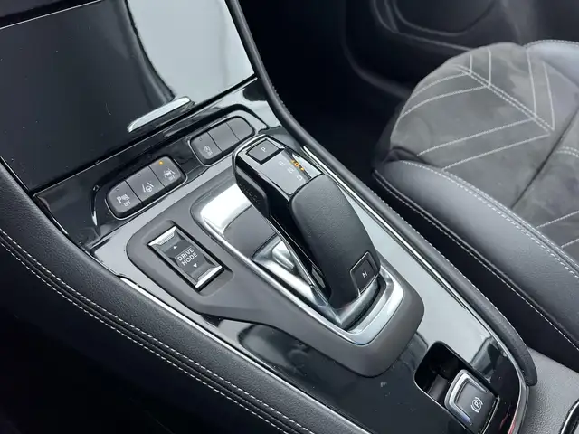 Opel Grandland view 15