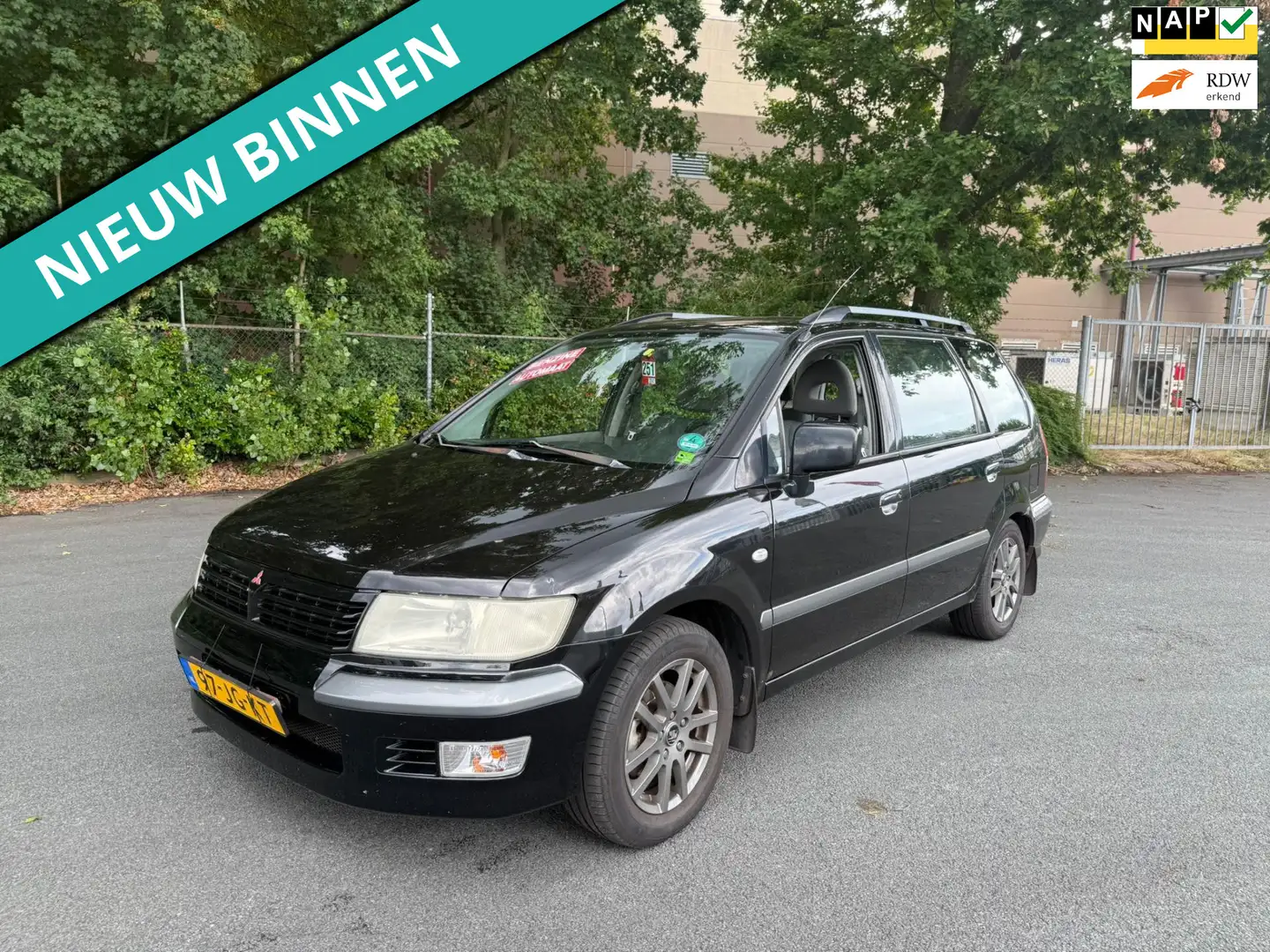 Mitsubishi Space Wagon 2.4 GDI Live 6p. LEUKE AUTO RIJDT EN SCHAKELT GOED Noir - 1
