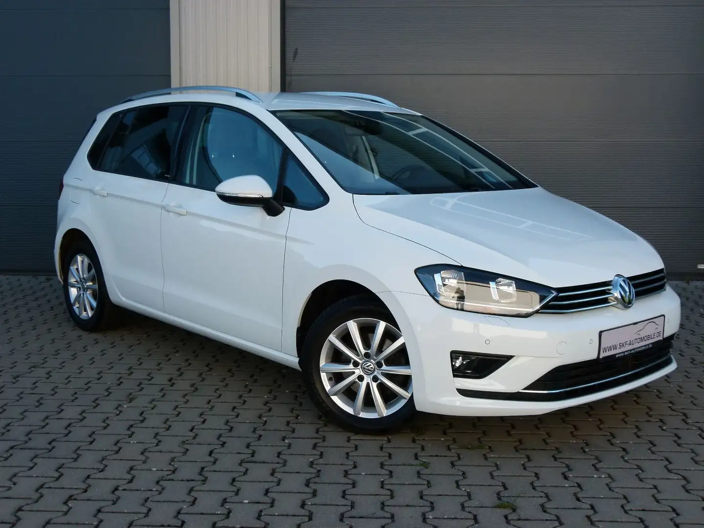 Volkswagen Golf Sportsvan VII Allstar 1,6 TDI Navi PDC AHK Bianco - 2