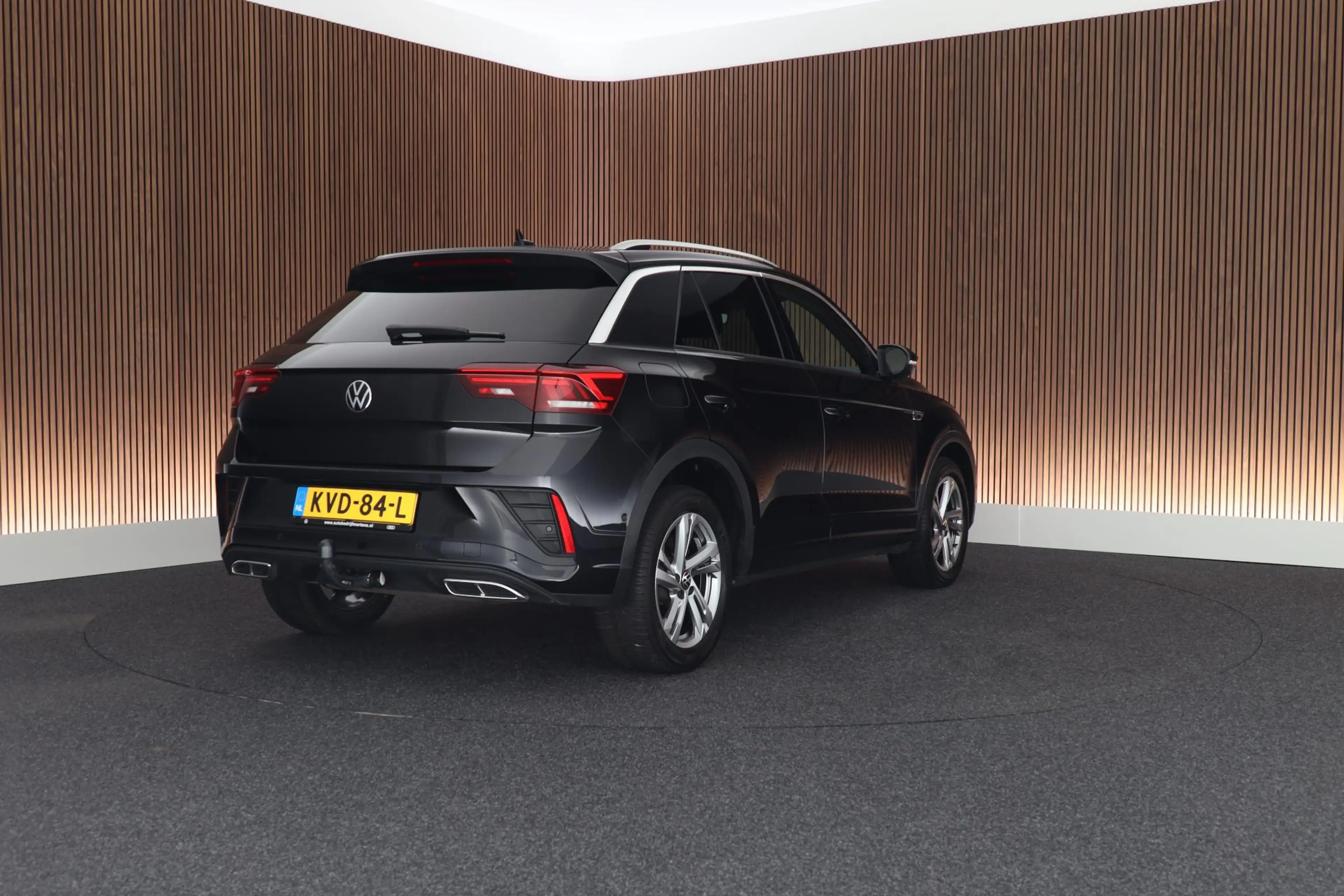 Volkswagen T-Roc 1.5 TSI 150pk DSG R-Line Business+ Trekhaak Camera — photo 10