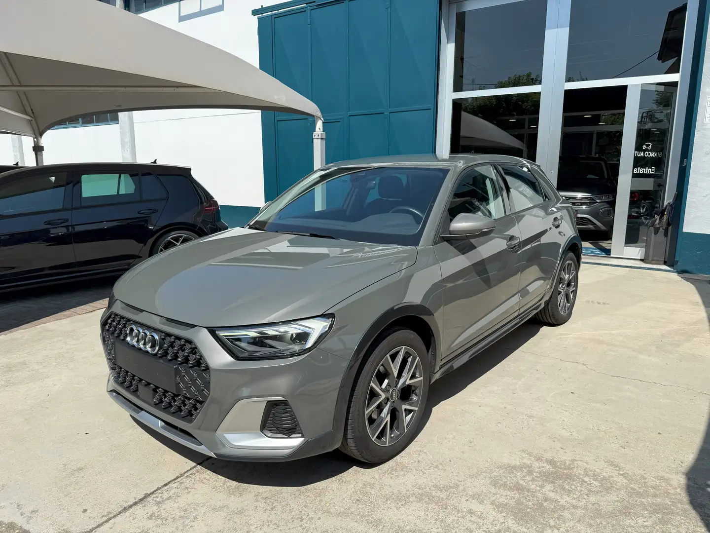 Audi A1 A1 CITYCARVER 30 TFSI 110 CV ADVANCED PERFETTA! Grigio - 1