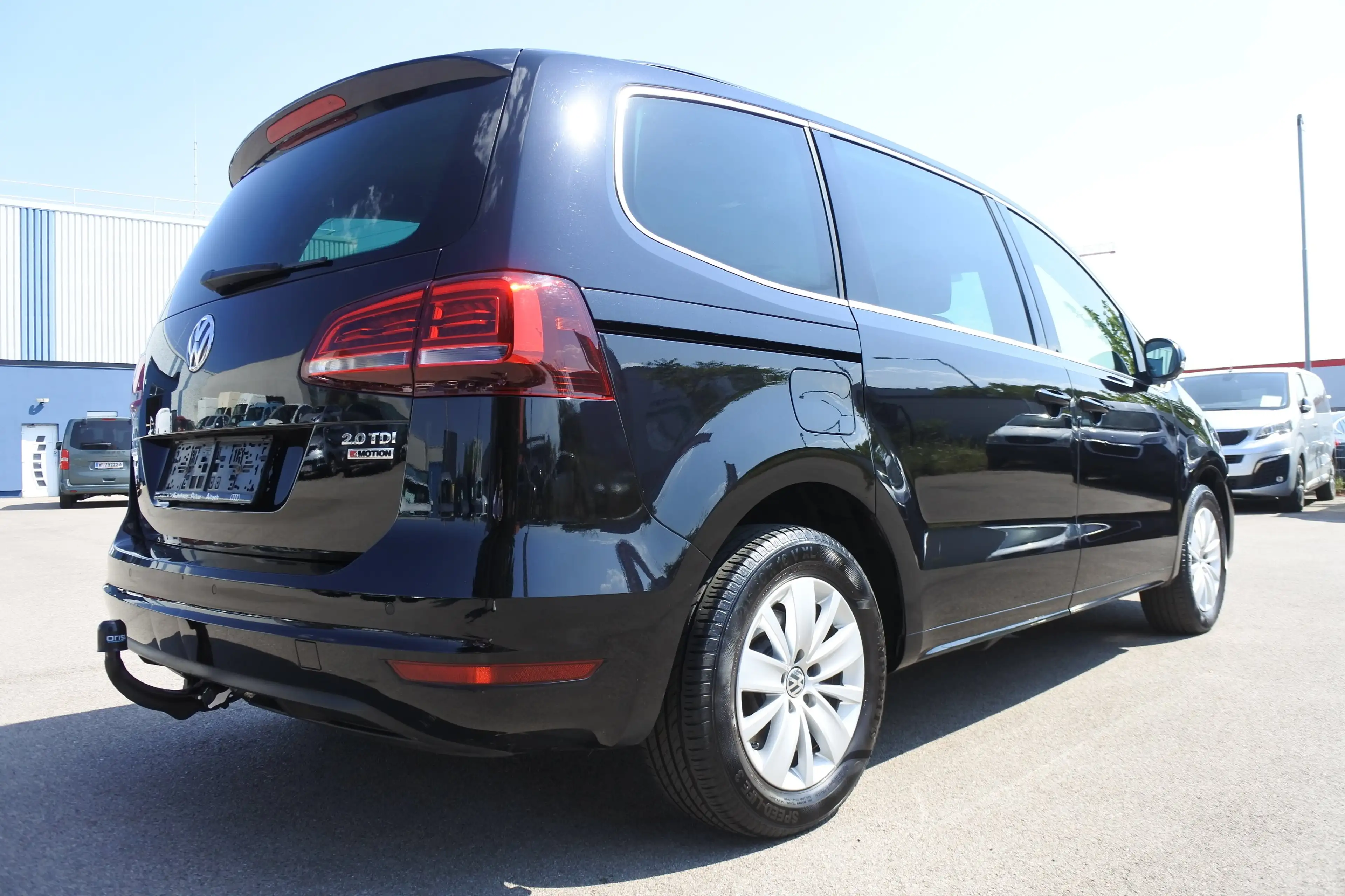 Volkswagen Sharan Sharan BMT SCR 2,0 TDI 4Motion Business/7SITZE/ — photo 4