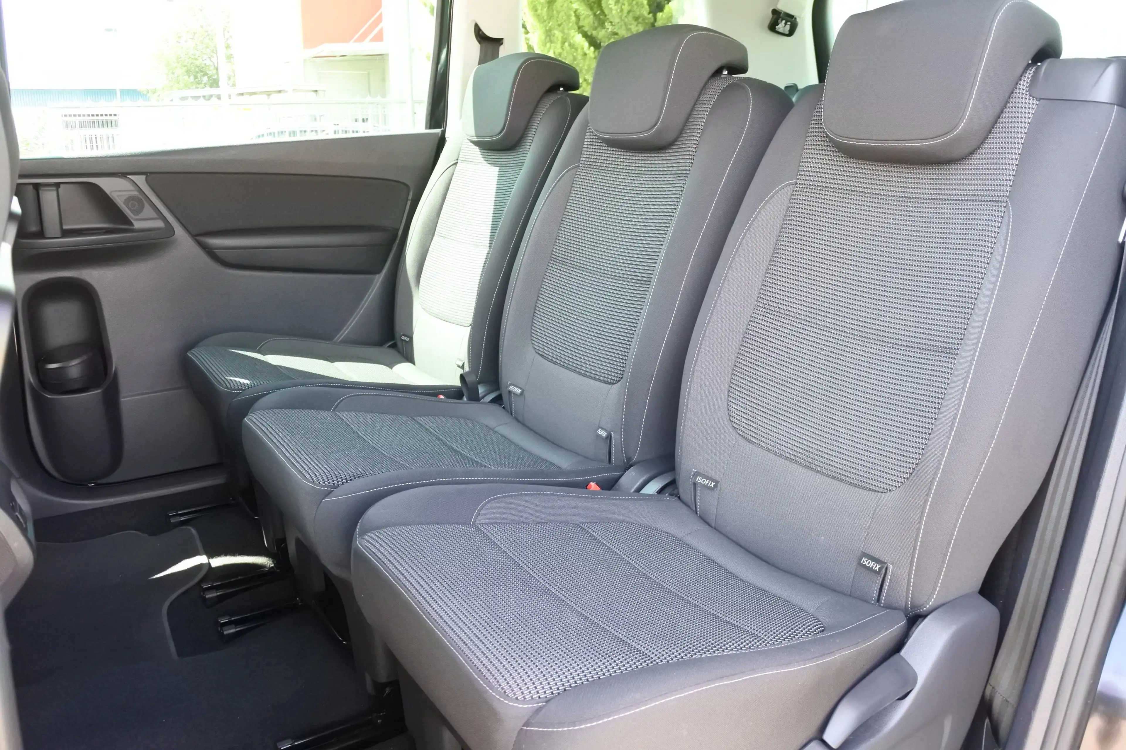 Volkswagen Sharan Sharan BMT SCR 2,0 TDI 4Motion Business/7SITZE/ — photo 14
