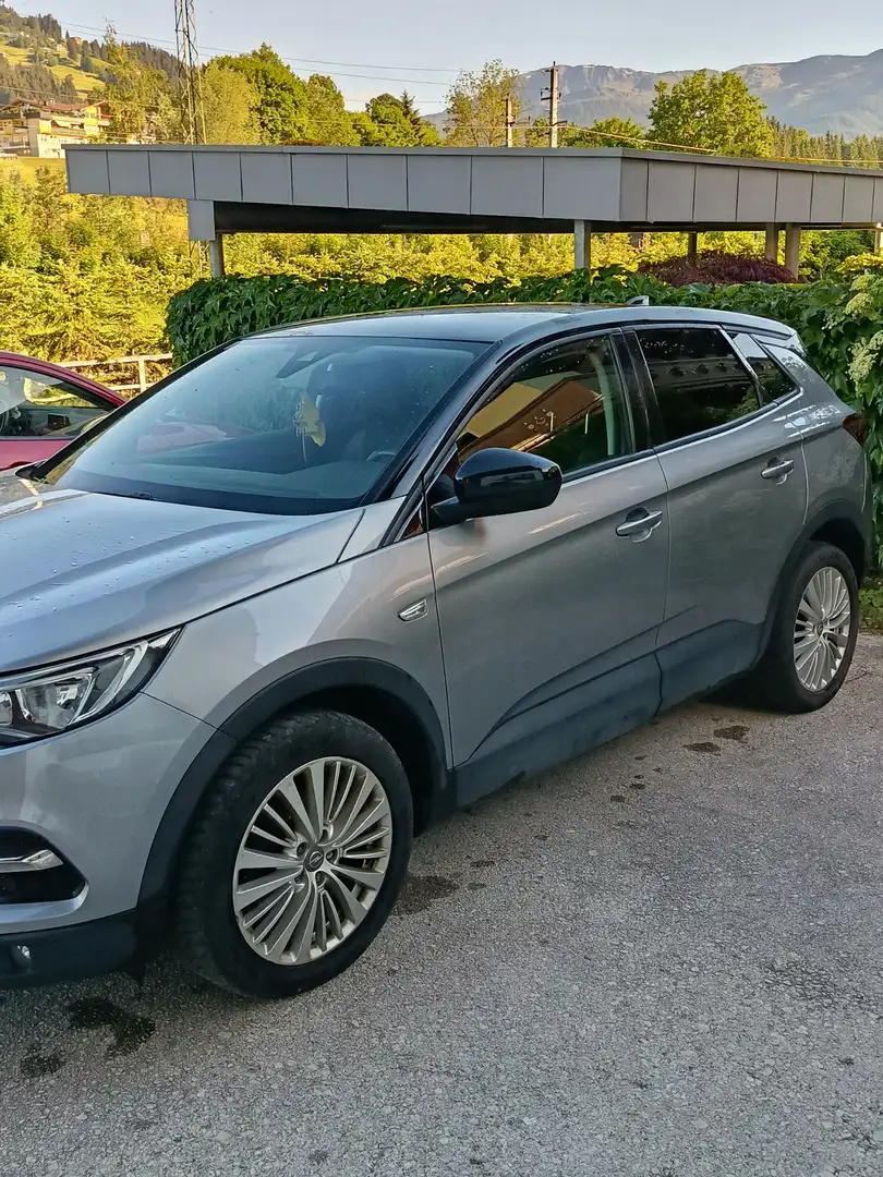 Opel Grandland X 1.2 Start/Stop - 2