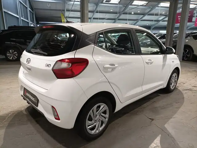 Hyundai I10 view 5
