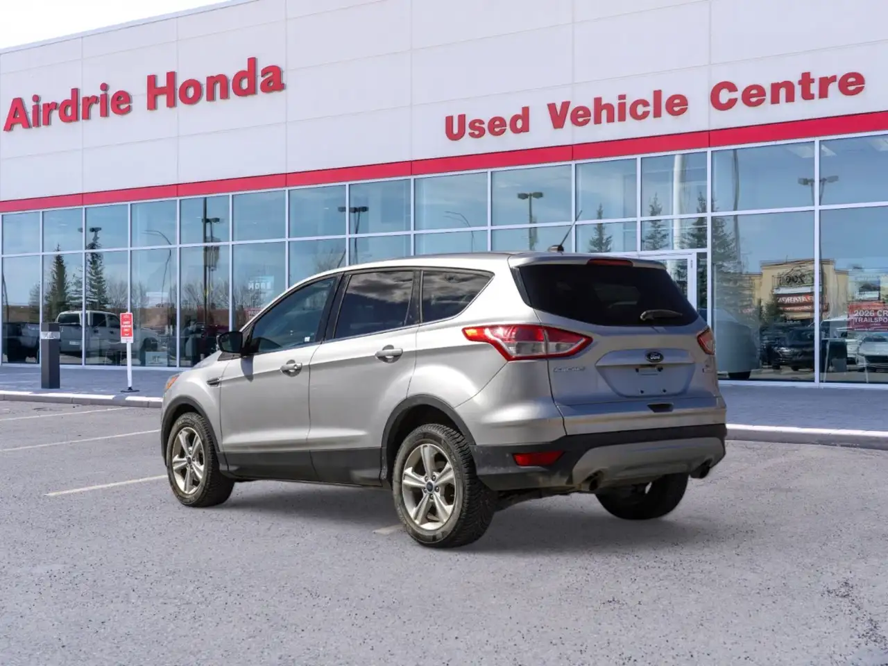 Ford Escape снимка Ford Escape