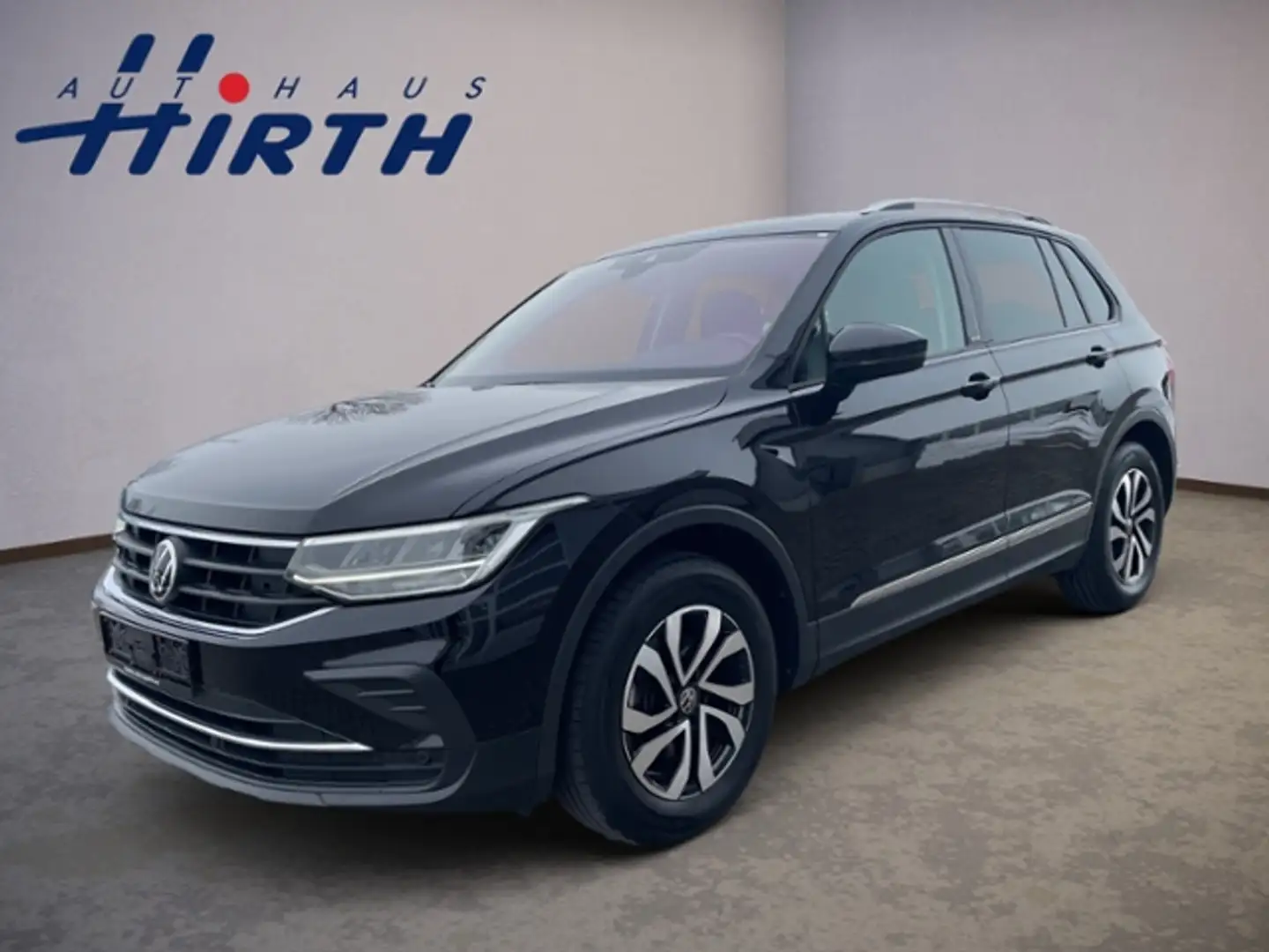 Volkswagen Tiguan Active 2.0 TDI SCR DSG AHZV+NAV+ALU Negro - 2