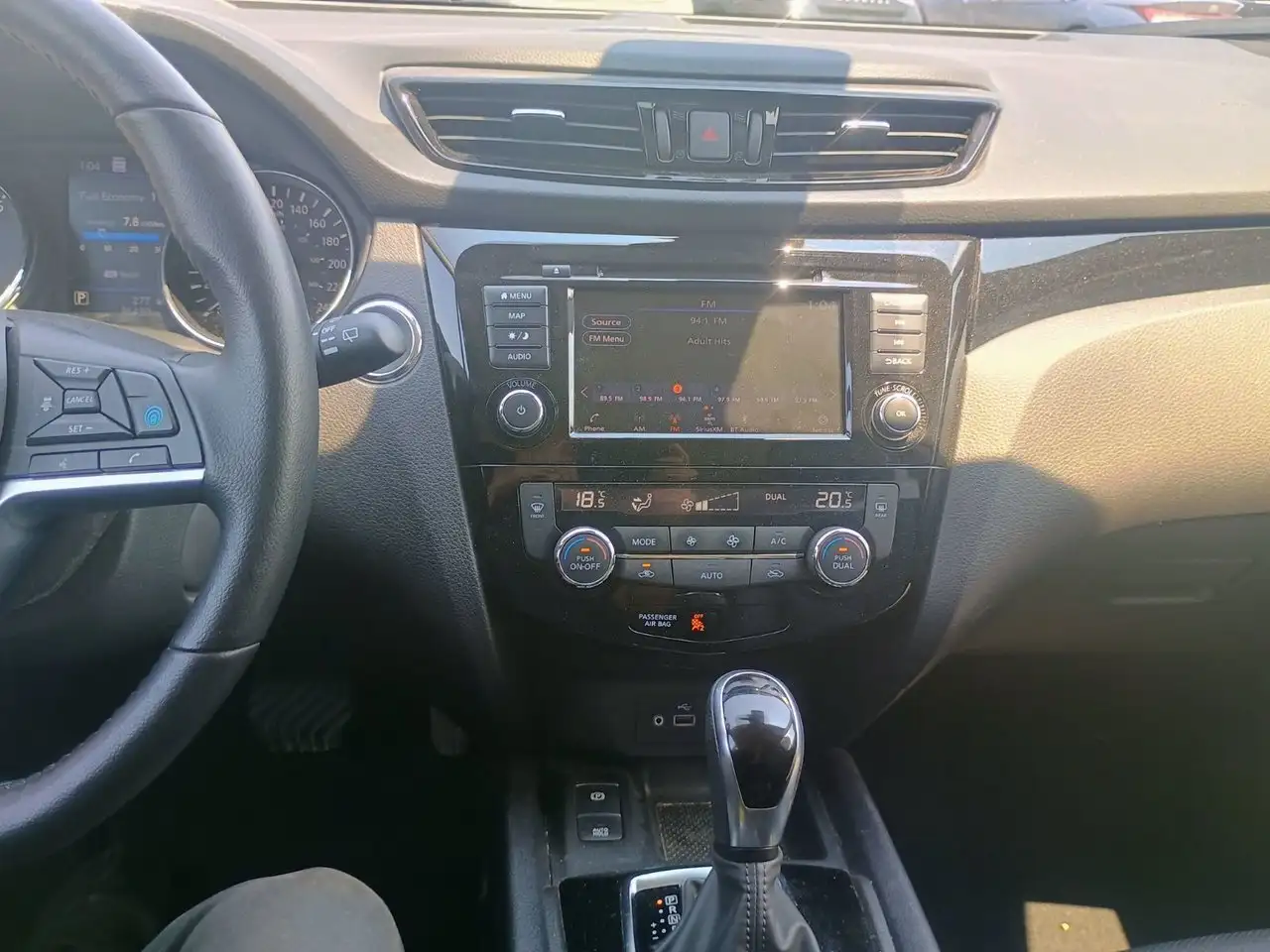 Nissan Qashqai fotografie Nissan Qashqai