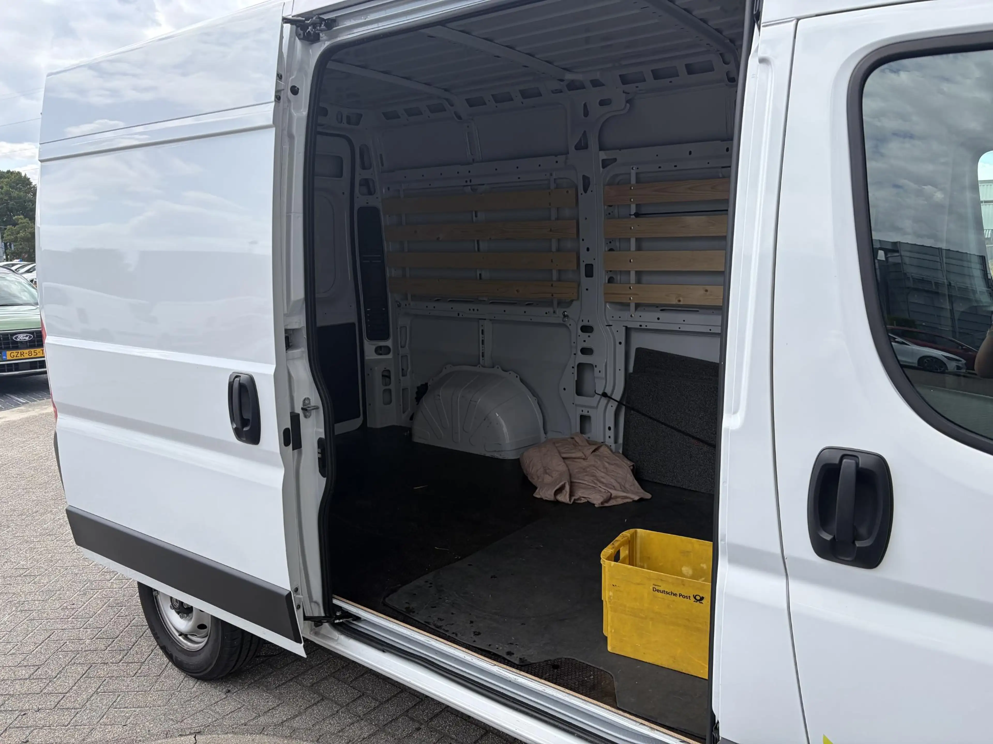 Citroen Jumper 2.2 BlueHDi 140 S&S L2H2 3.5t I Trekhaak I Achteru — photo 10