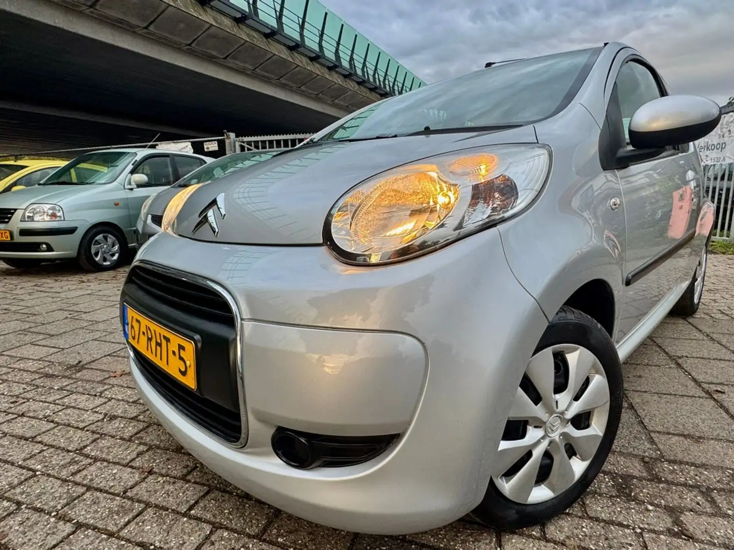 Citroen C1 1.0-12V Selection Gris - 1