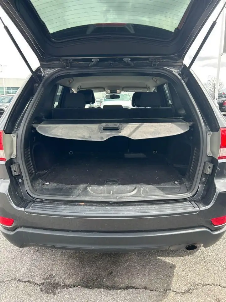 Jeep Grand Cherokee снимка Jeep Grand Cherokee