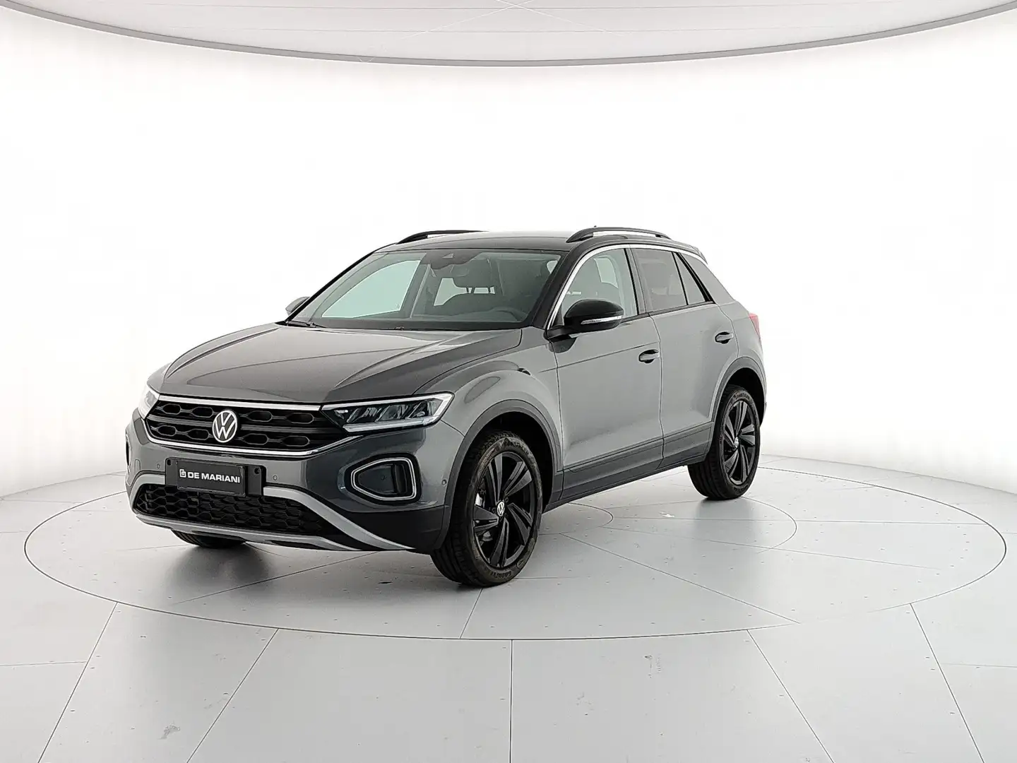 Volkswagen T-Roc SPORT 2.0TDI 115CV Gris - 1