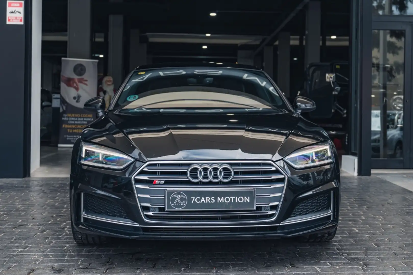 Audi A5 Coupé 2.0 TFSI quattro S tronic 185kW Schwarz - 2