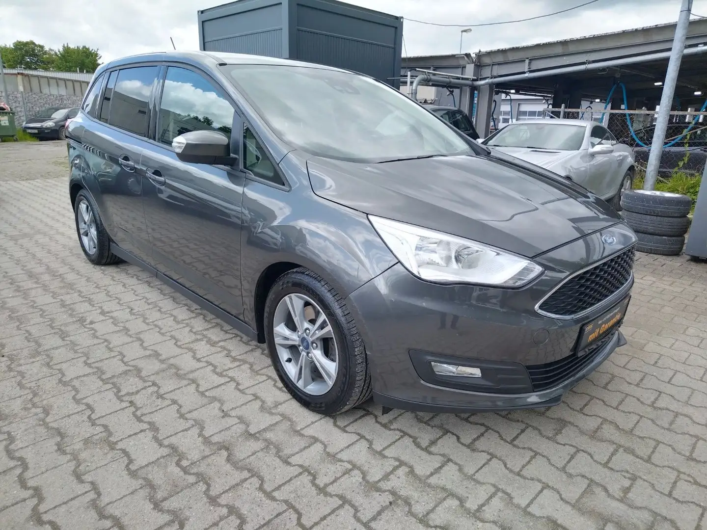 Ford Grand C-Max Grand C-MAX 1.5 Trend+1.HAND+AUTOMATIK+GARANTIE Grau - 1
