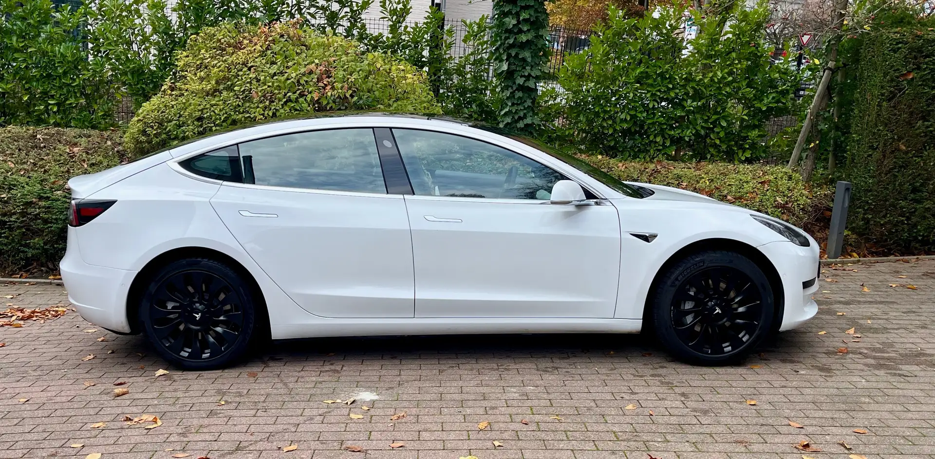 Tesla Model 3 Model 3 239KW / Garantie / 44Kwh Standard Plus Wit - 2