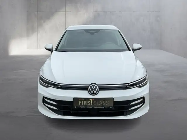 Volkswagen Golf view 7