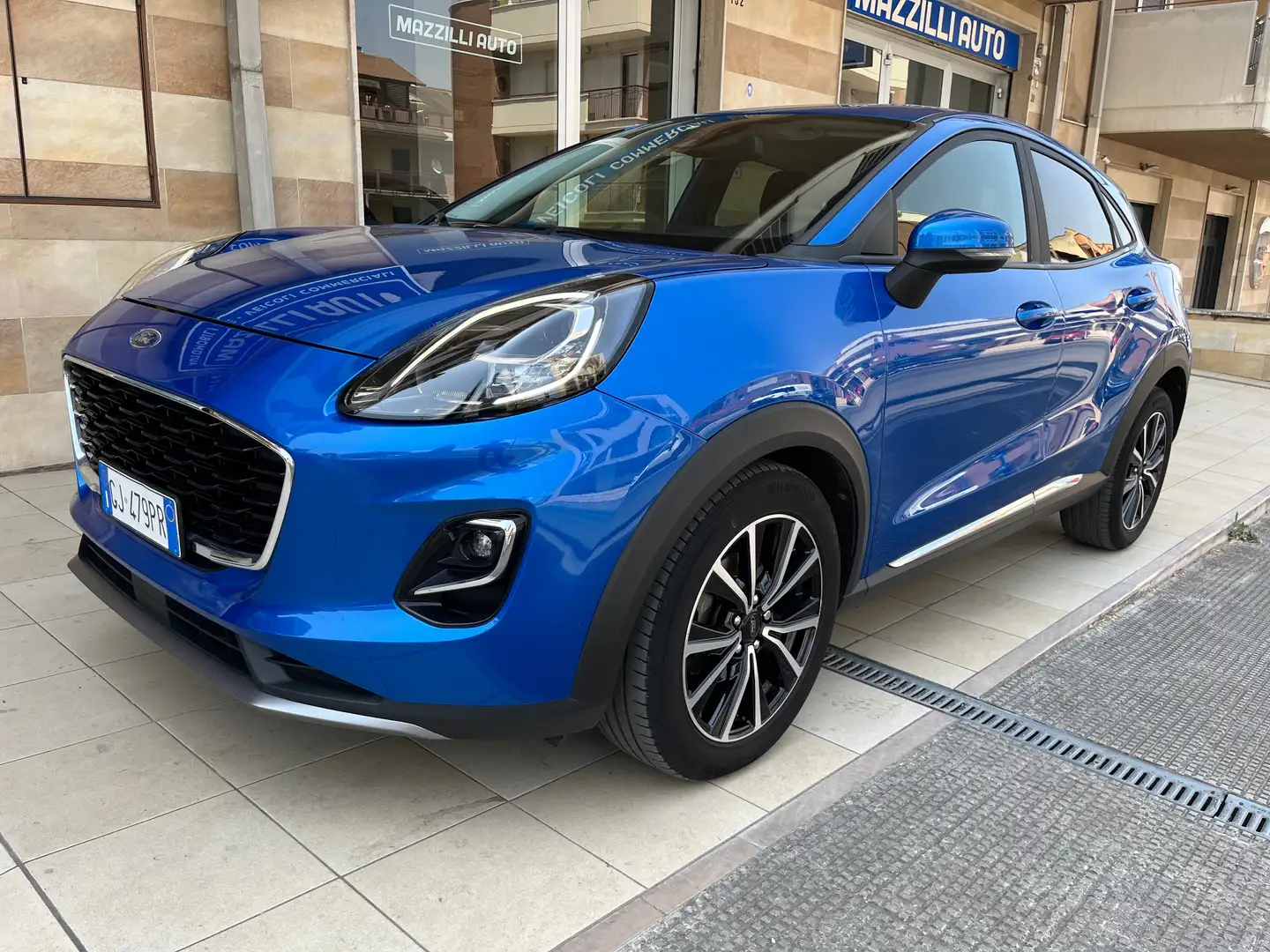 Ford Puma 1.5 tdci ecoblue Titanium 120cv Blau - 1
