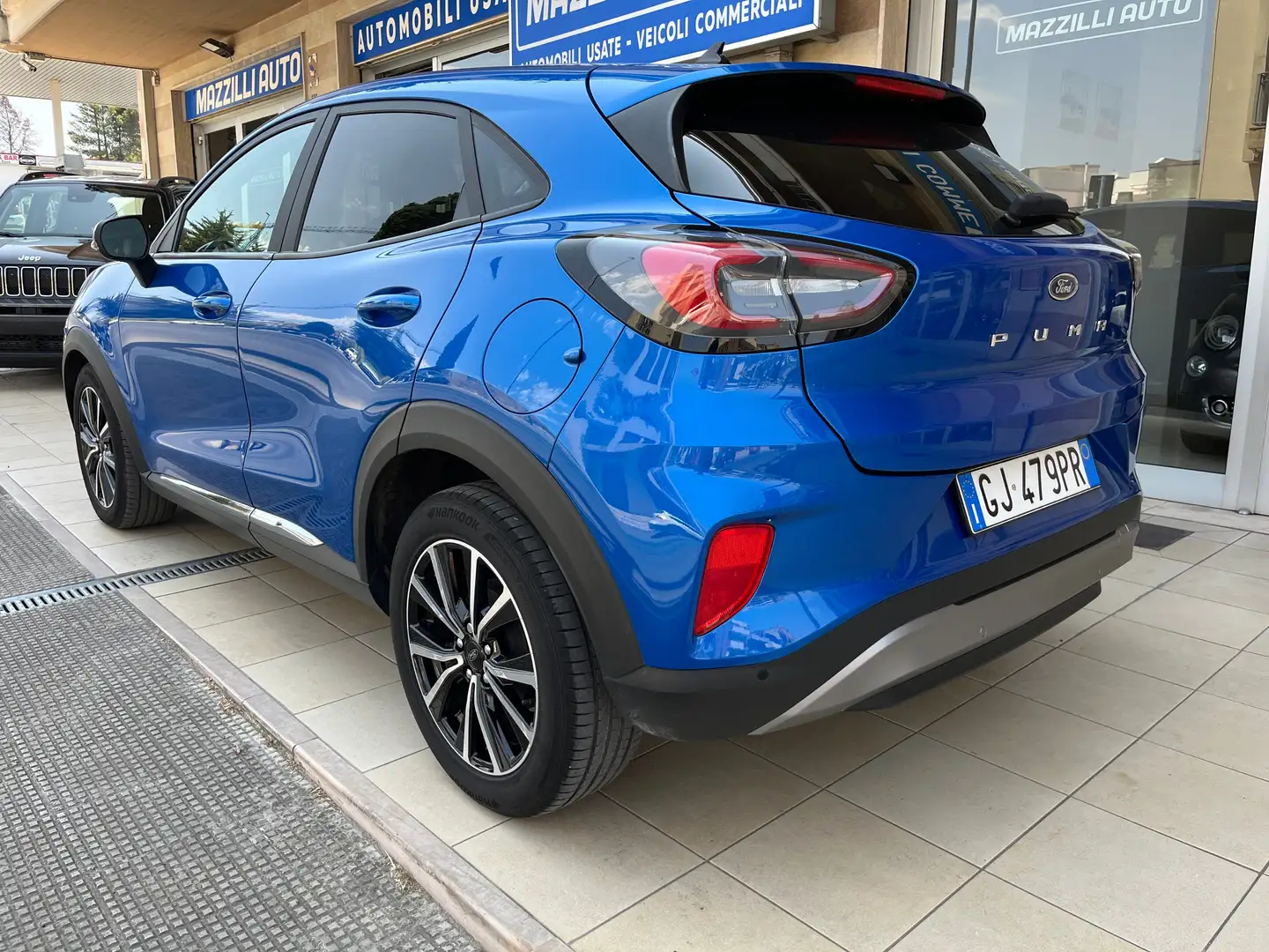 Ford Puma 1.5 tdci ecoblue Titanium 120cv Blau - 2