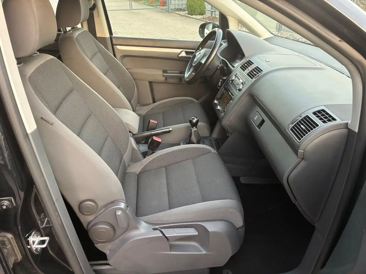 2010 Volkswagen Touran 1.6 TDI Comfortline BMT *7-SITZER/NAVI*, photograph 12