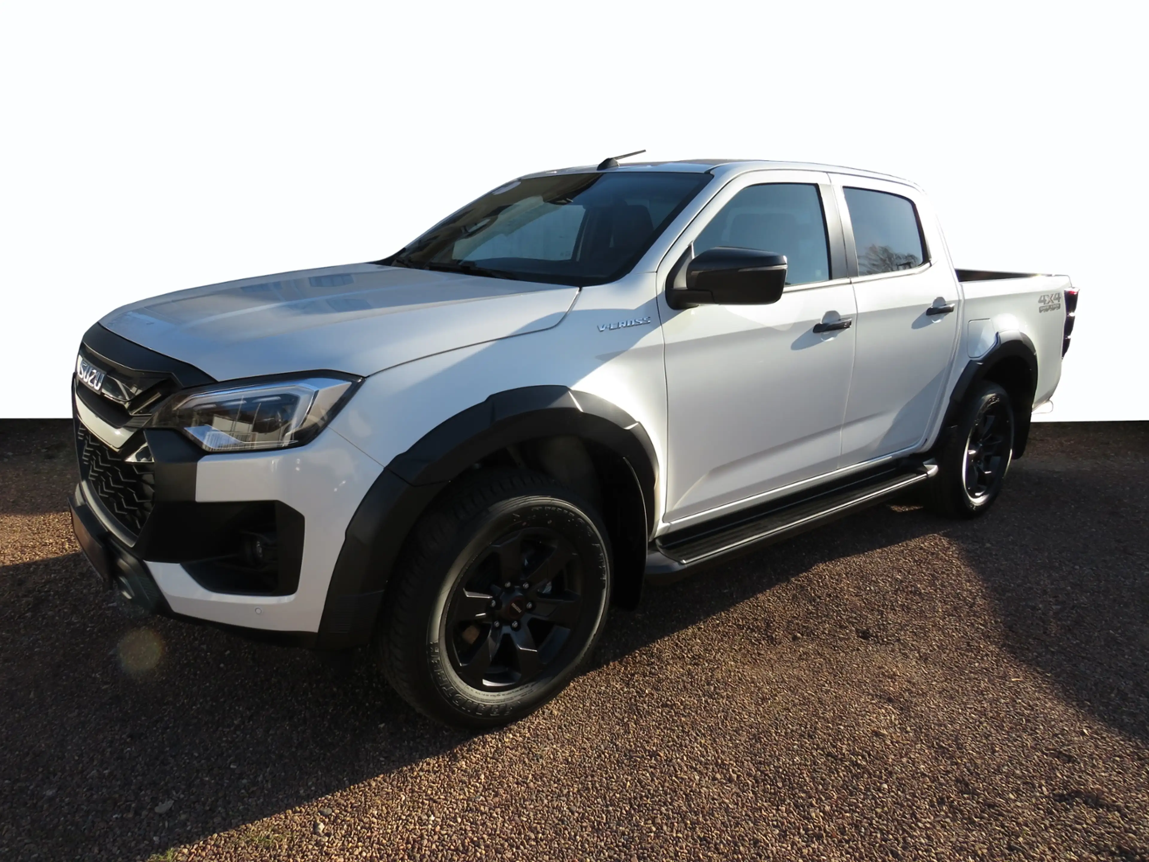 Isuzu D-Max Double Cab 4x4 V-Cross — photo 2