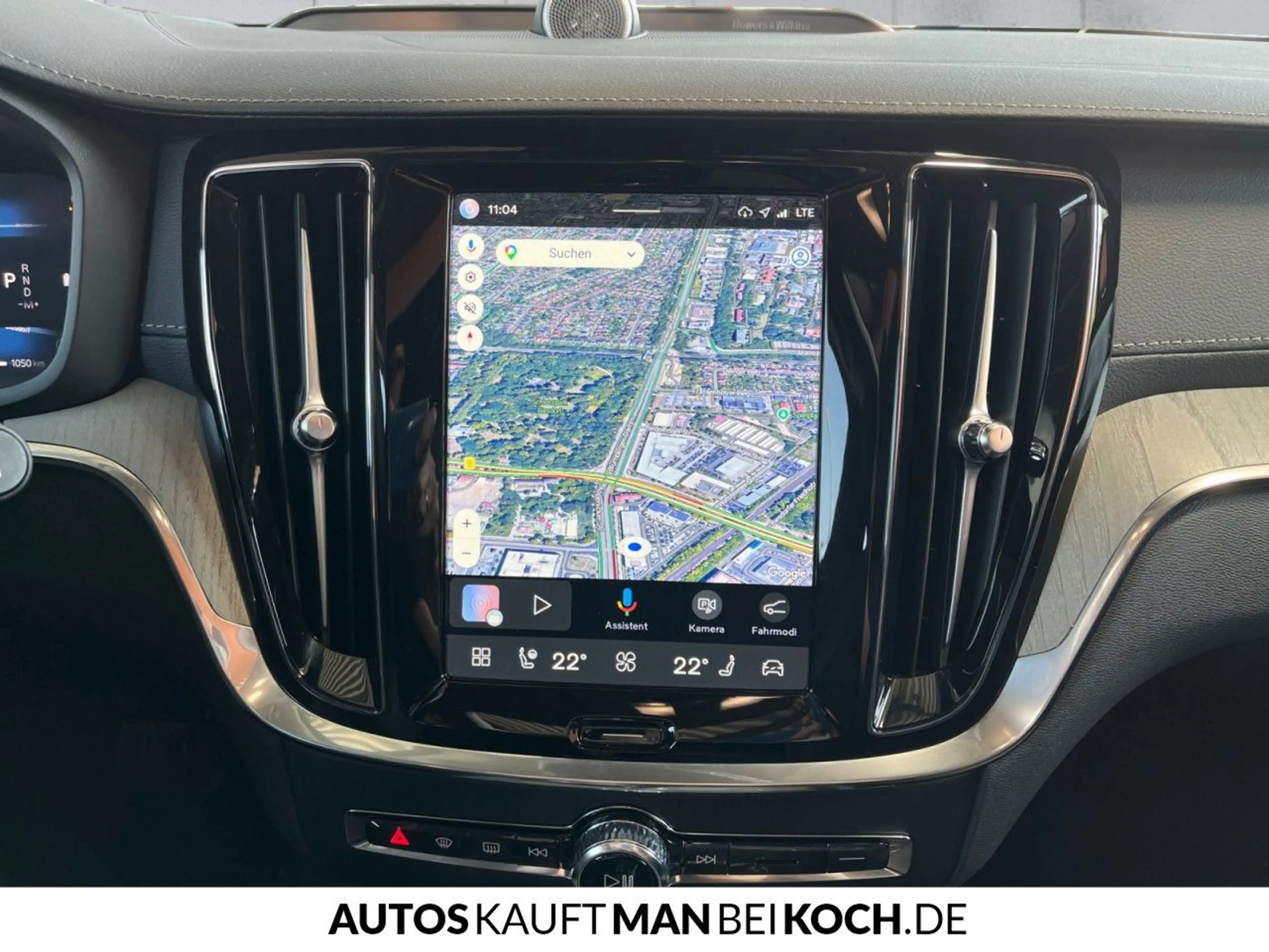 Volvo V60 Cross Country V60CC B4 D AWD Ultimate PANO STHz 360° HUD LED B&W — photo 13