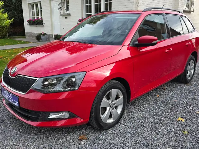 Skoda Fabia *1.0TSI*110CH*CLIM*JANTES*GARANTIE 12 MOIS*