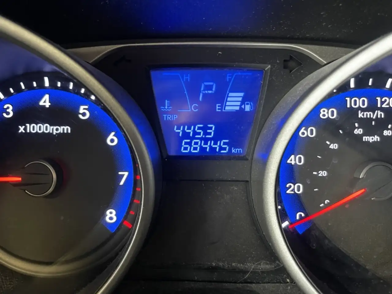 Hyundai TUCSON снимка Hyundai TUCSON